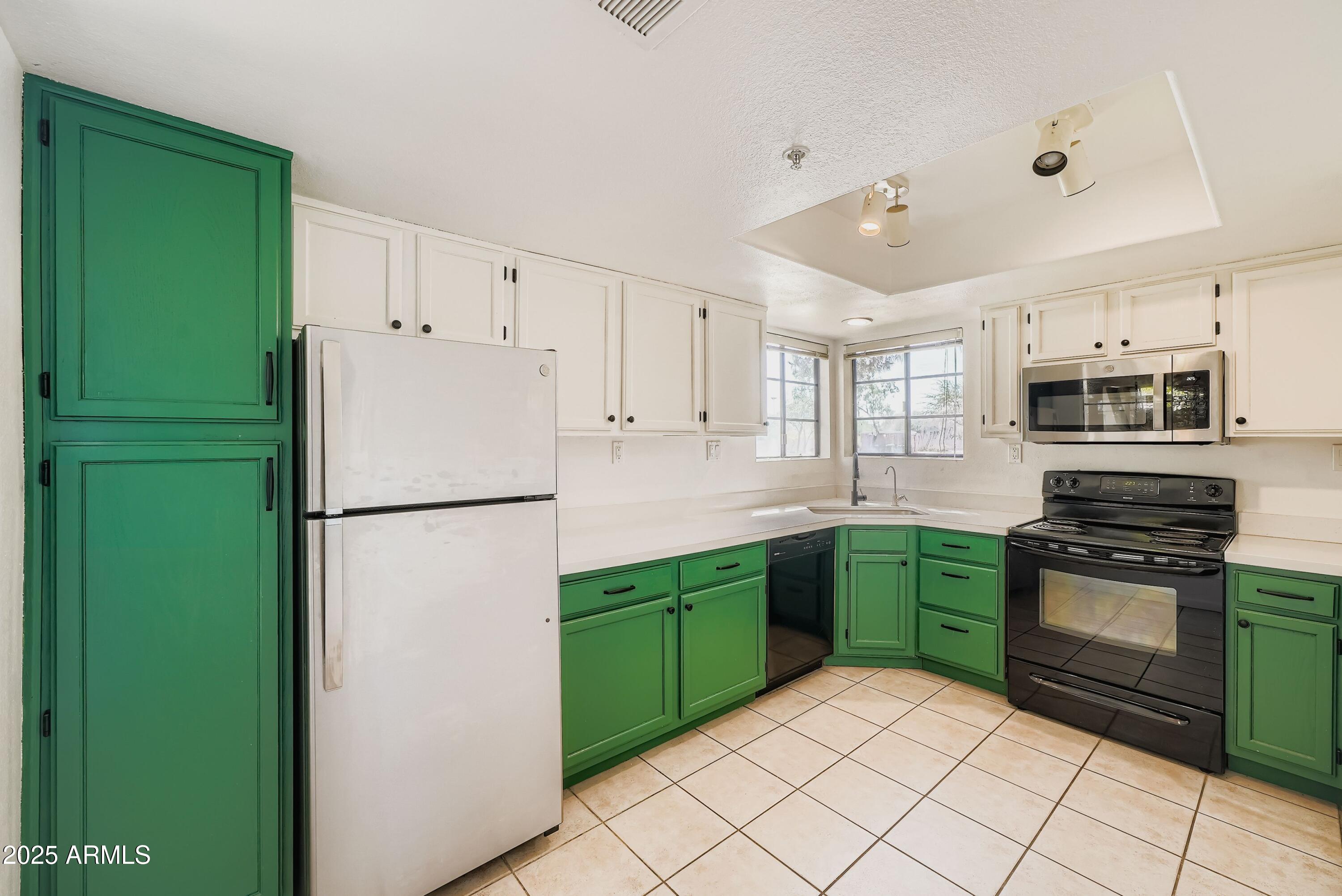 6885 E COCHISE Road 105