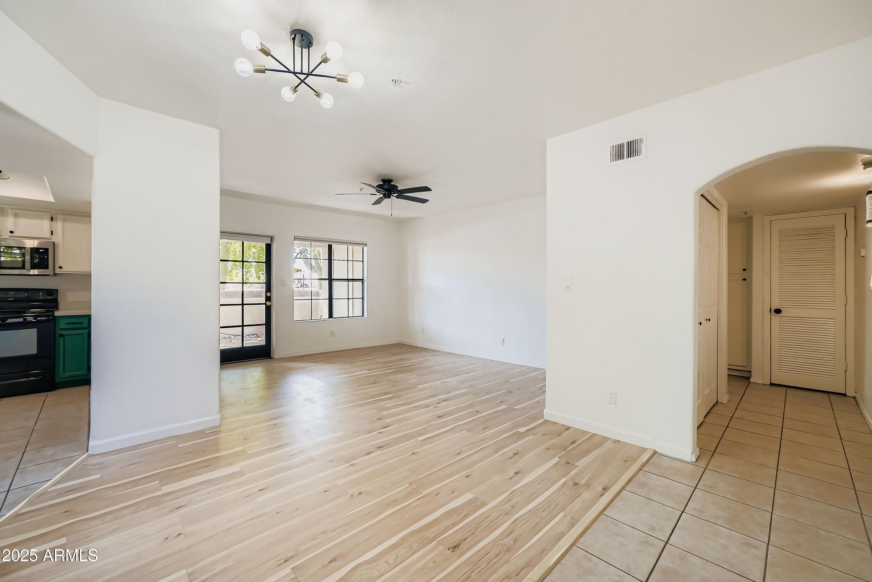 6885 E COCHISE Road 105