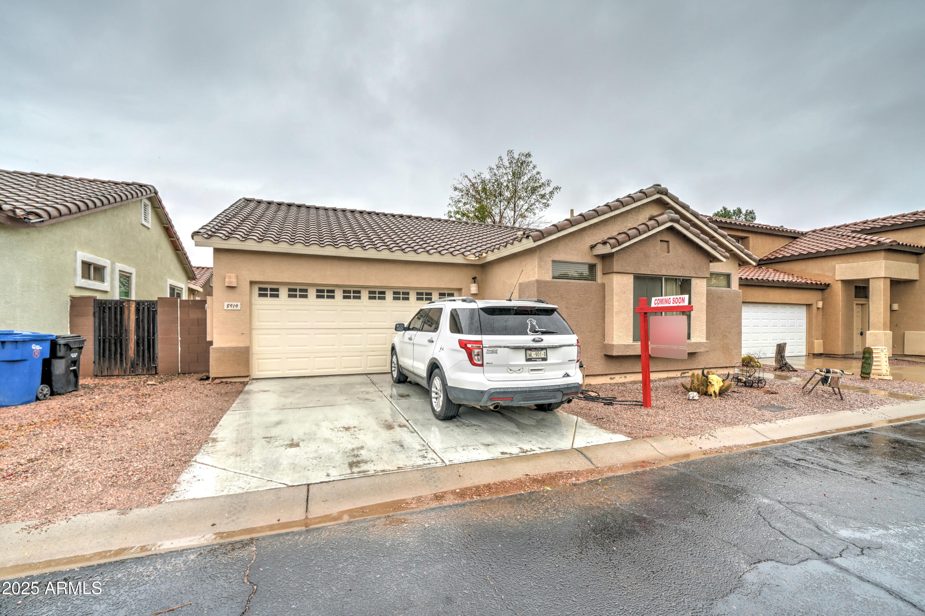 8919 E CALYPSO Avenue