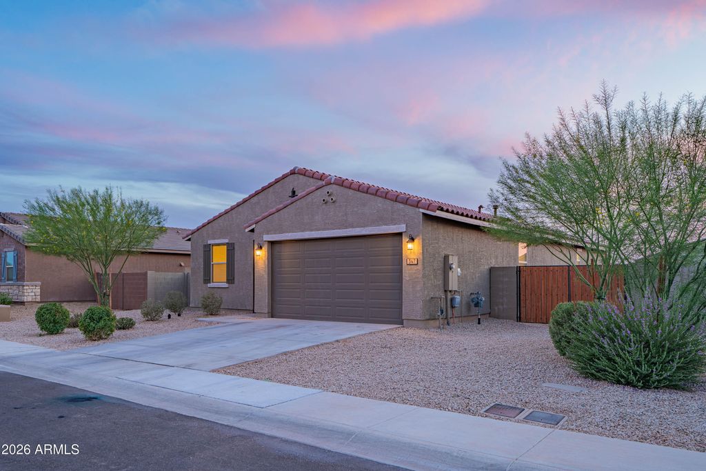 Photo of 347 S Santa Ana Lane, Casa Grande, AZ 85194 (MLS # 7041316)