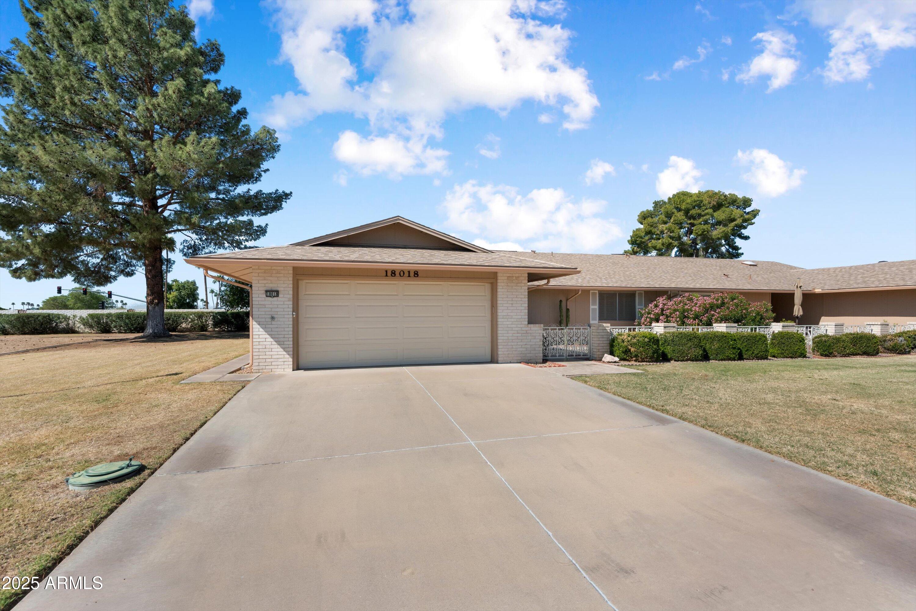 18018 N HIGHWOOD Court