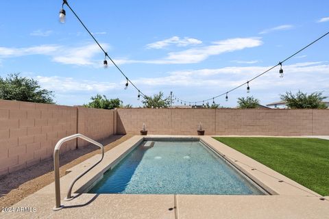 Single Family Residence in Queen Creek AZ 21462 Waverly Court 34.jpg