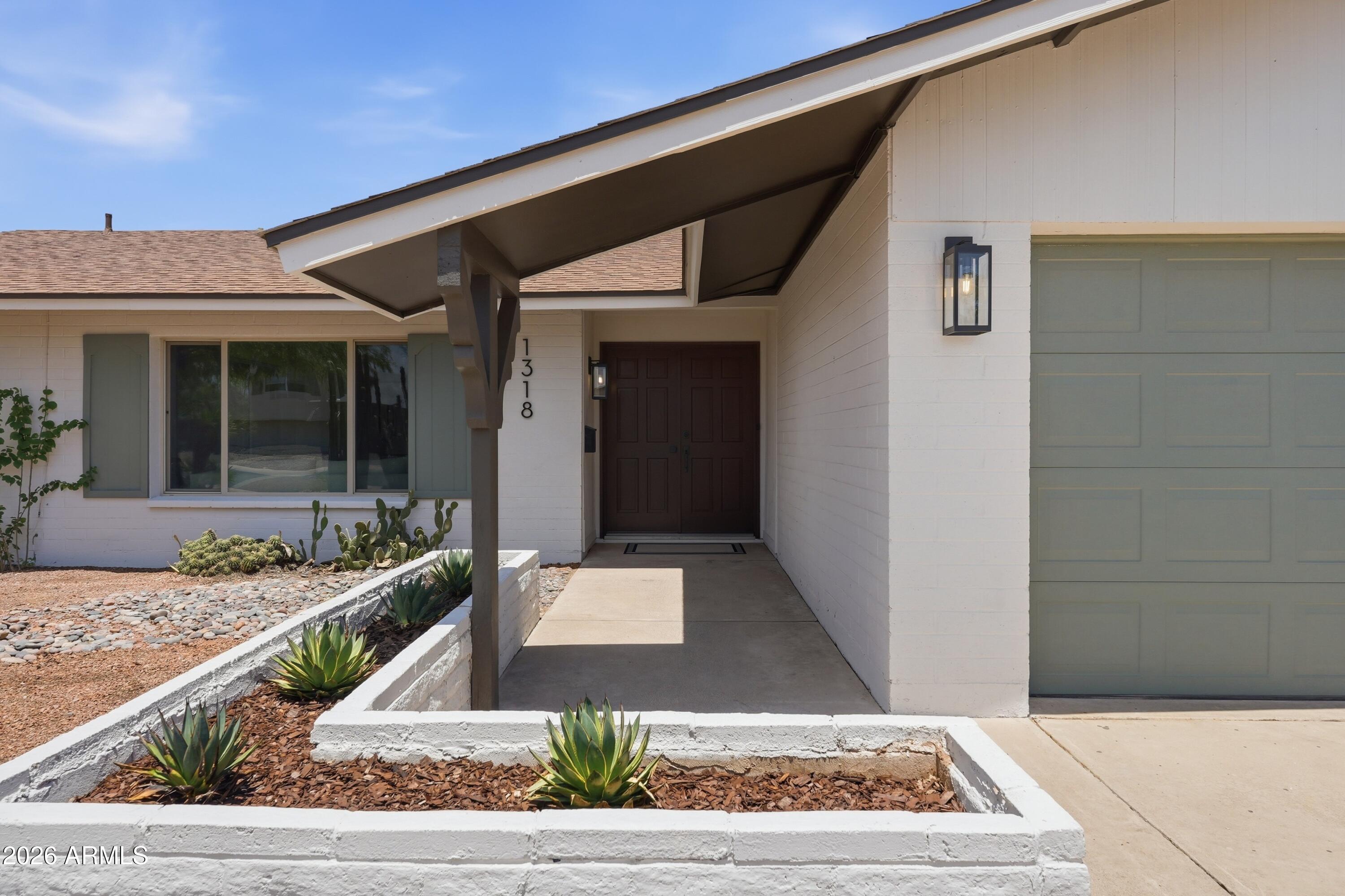 1318 E LA JOLLA Drive