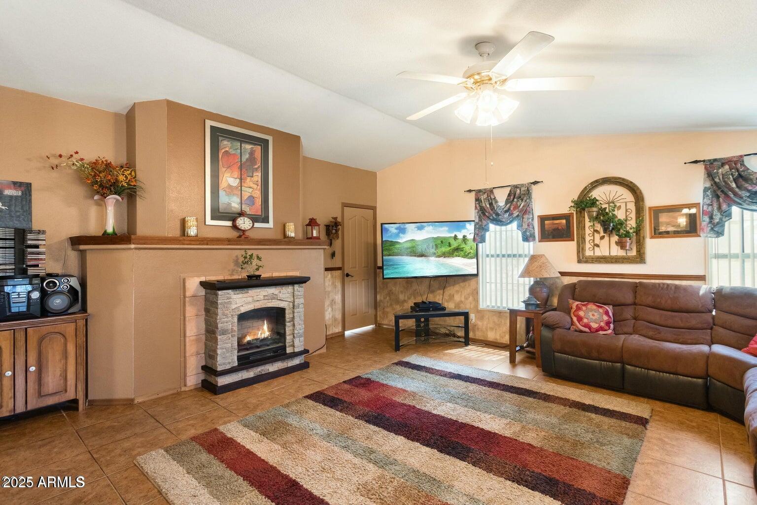 5780 S Mescalero Road