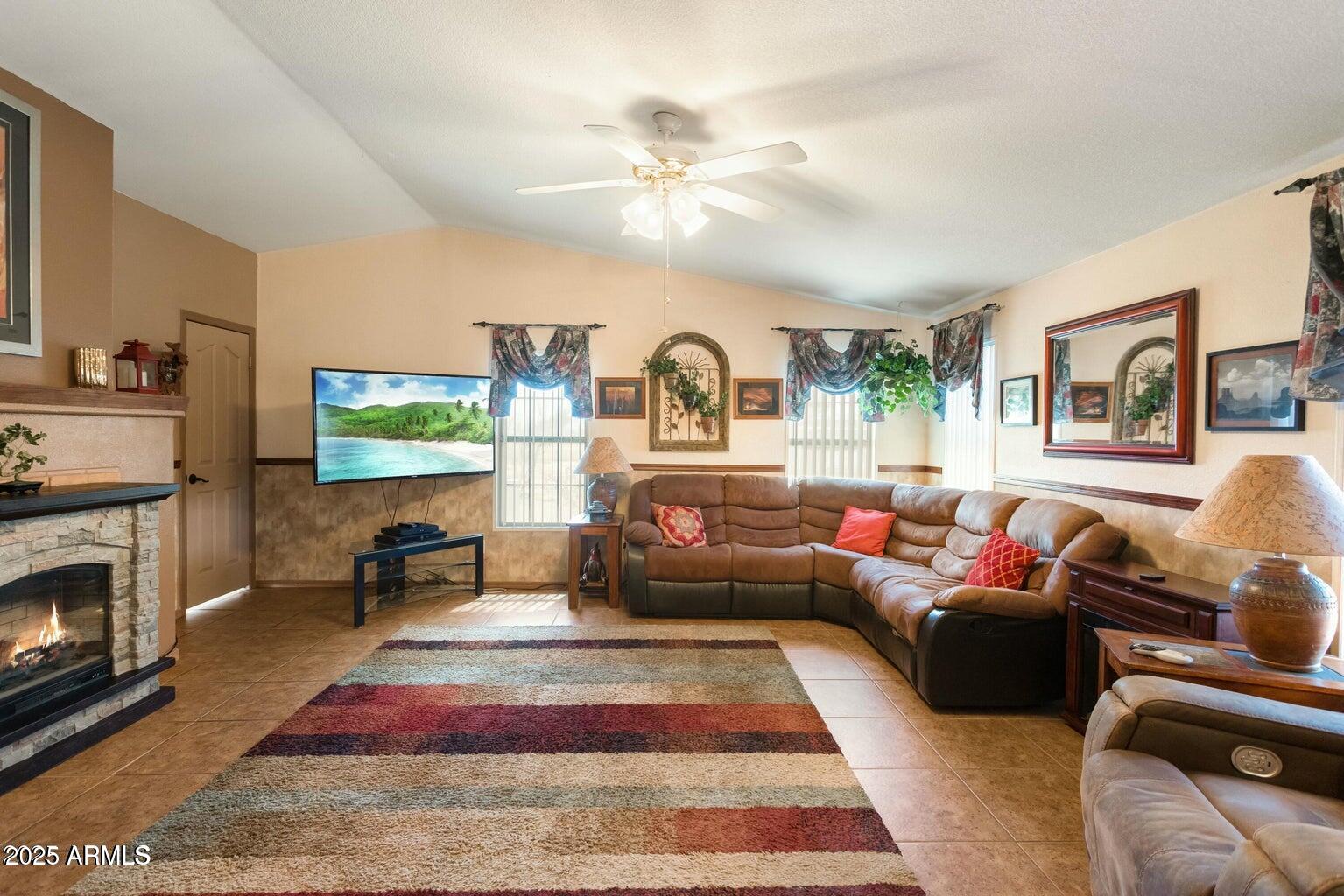 5780 S Mescalero Road