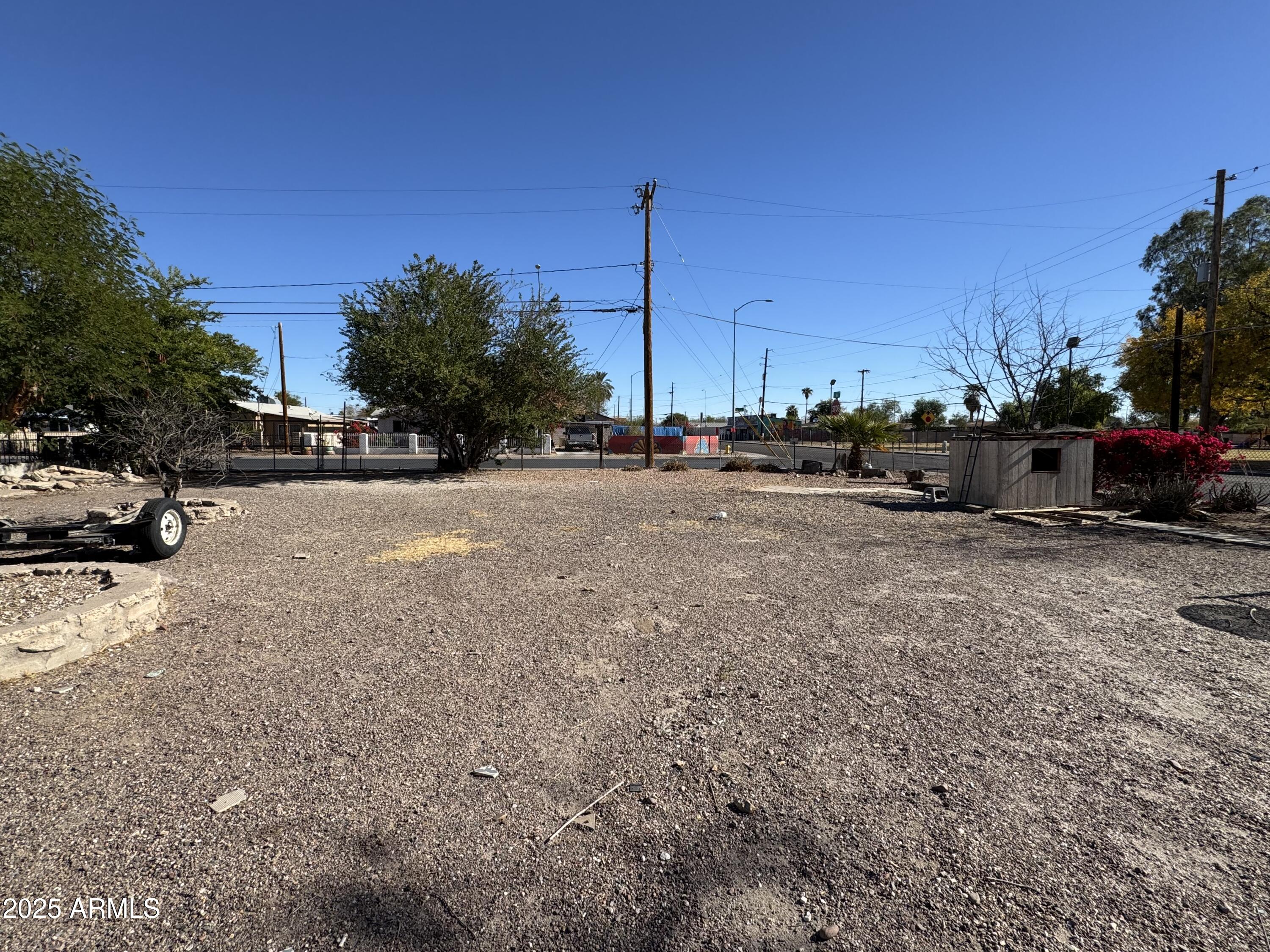 140 W 8TH Avenue
