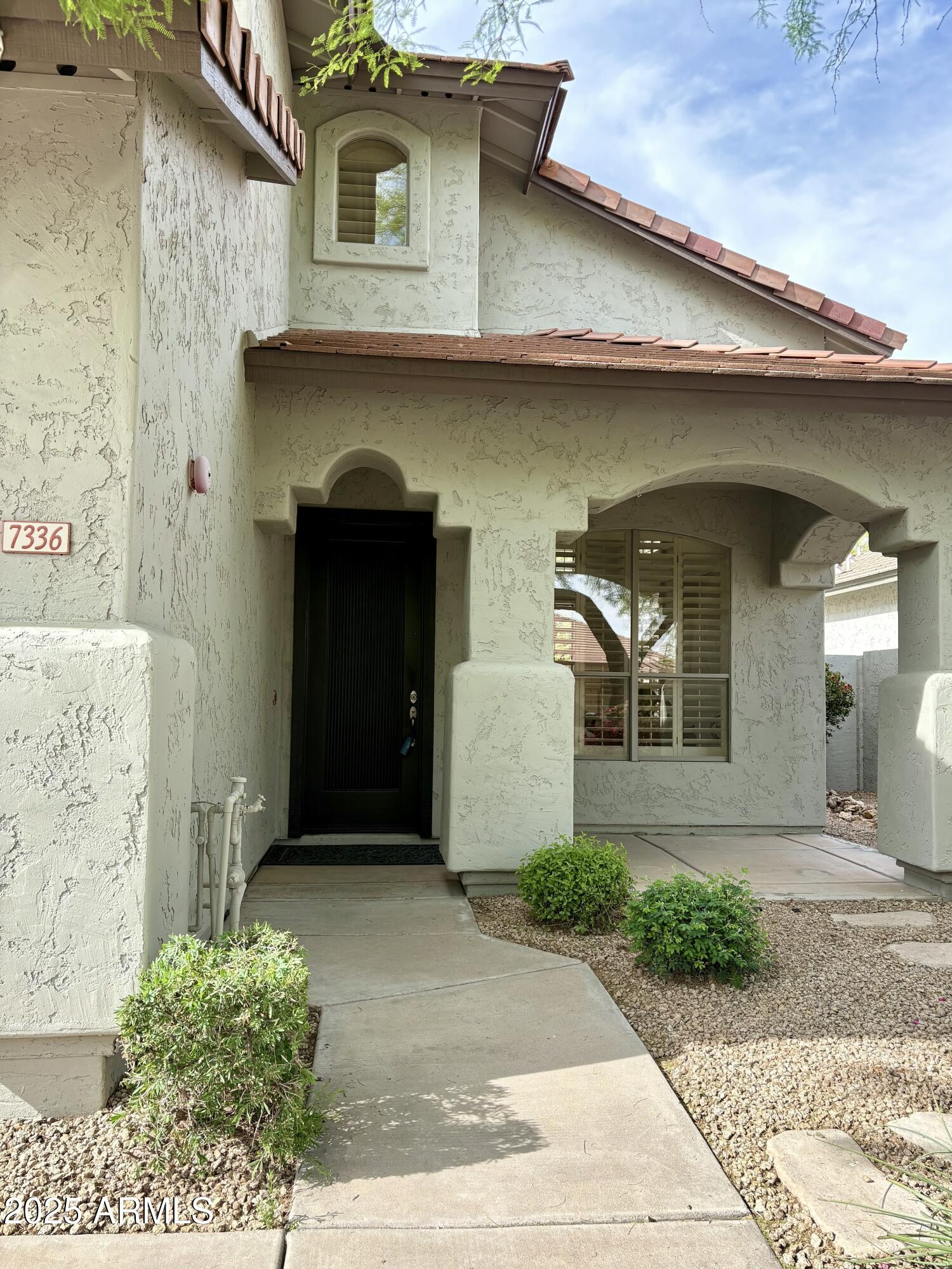 7336 E OVERLOOK Drive