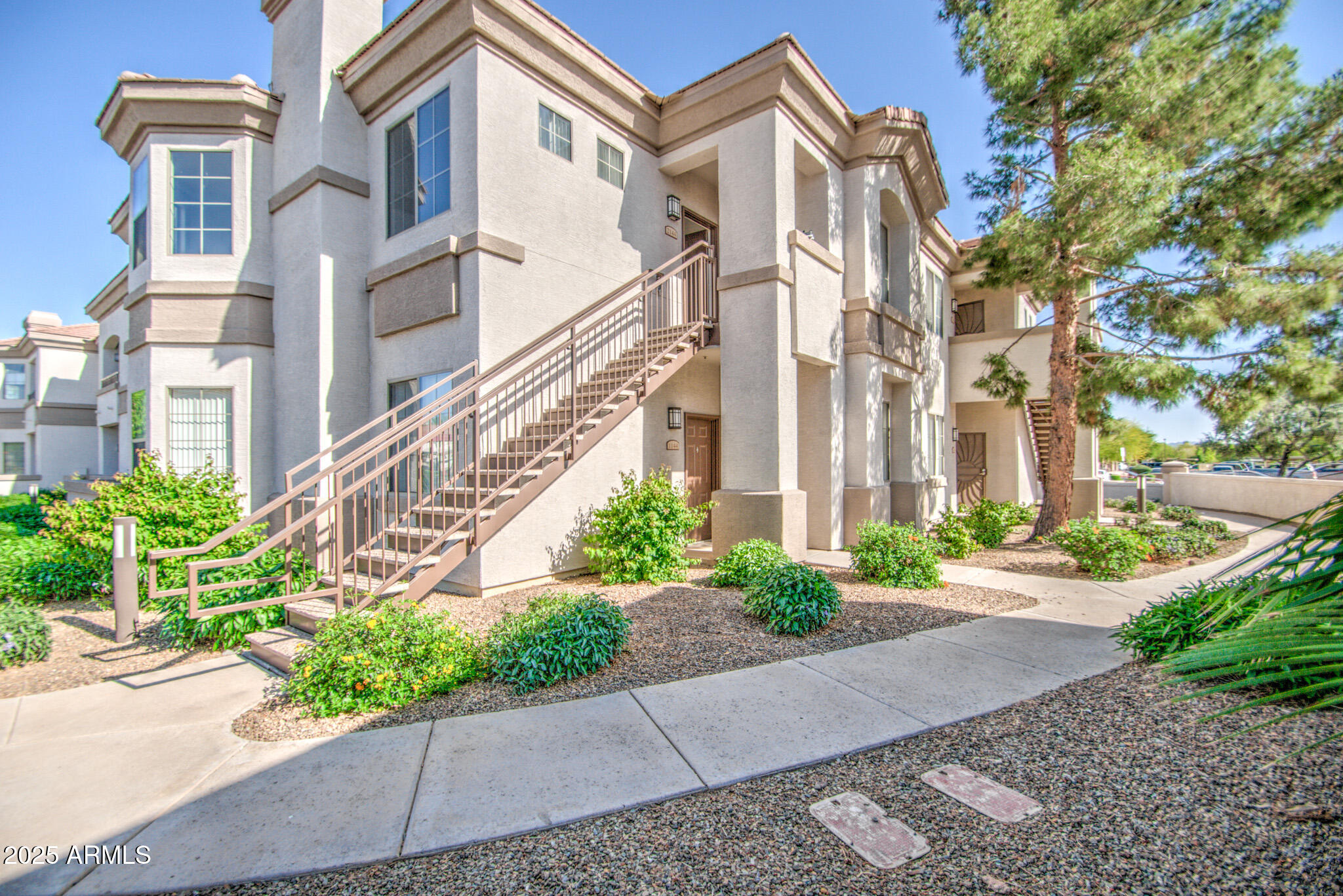 1941 S PIERPONT Drive 1144