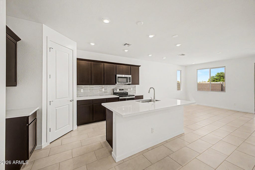 Photo of 5274 E Cassidy Lane, San Tan Valley, AZ 85144 (MLS # 7074219)