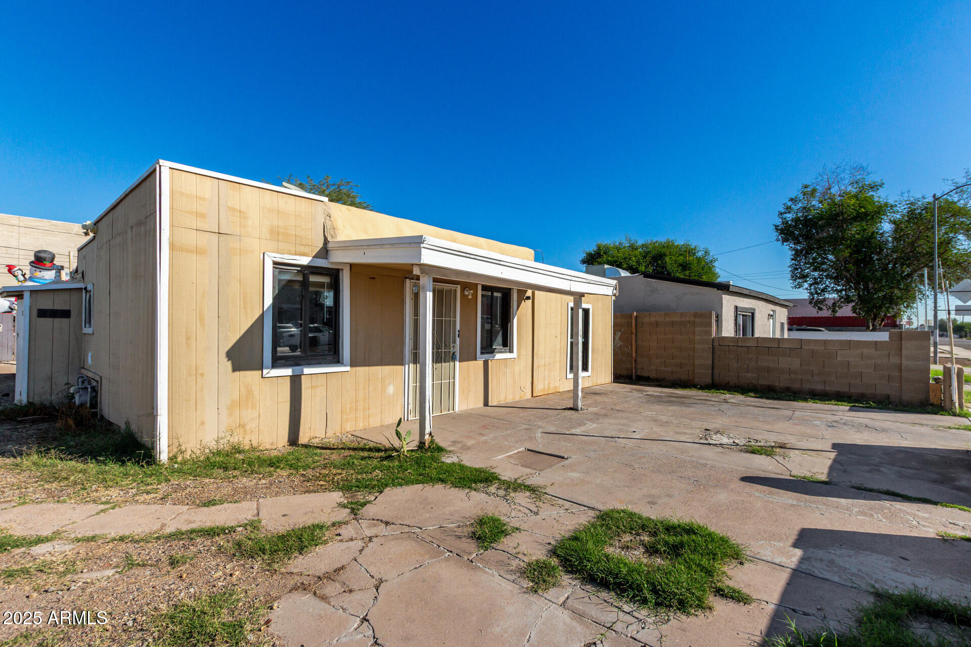 1920 W TONTO Street 1