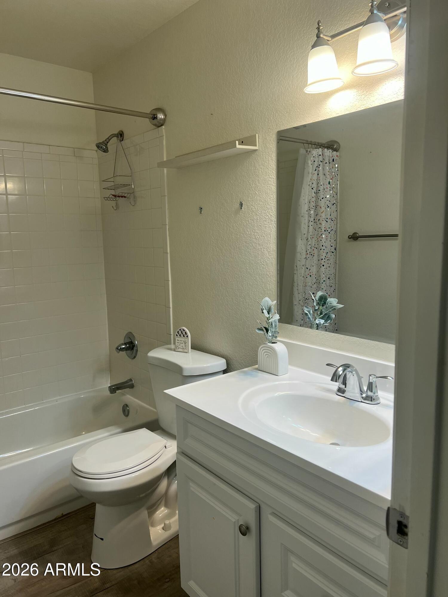 8257 W Santa Cruz Boulevard 1-4