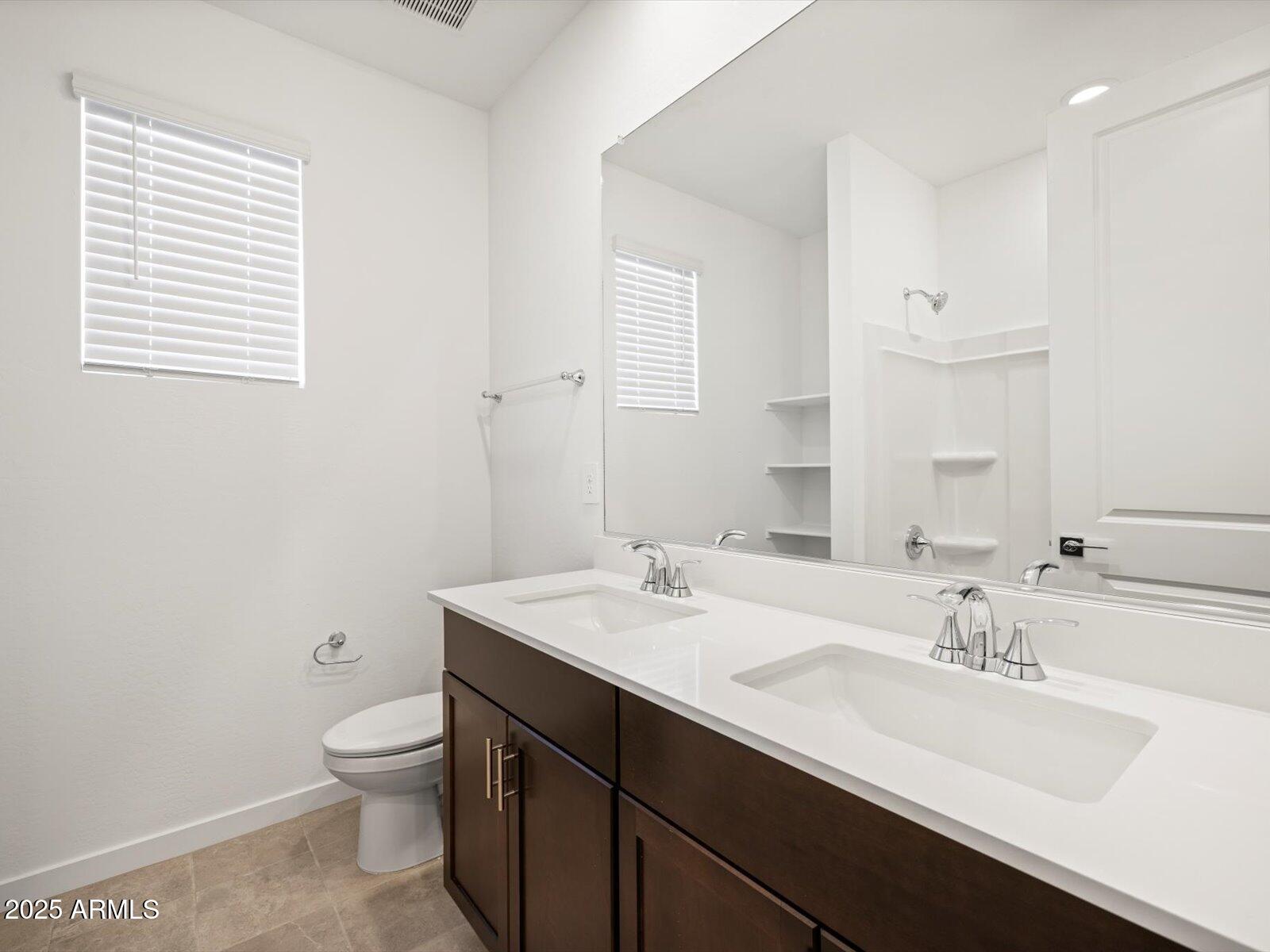 37428 W SAN SISTO Avenue