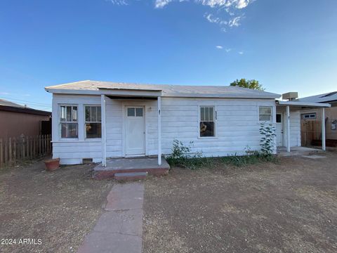 A home in Coolidge