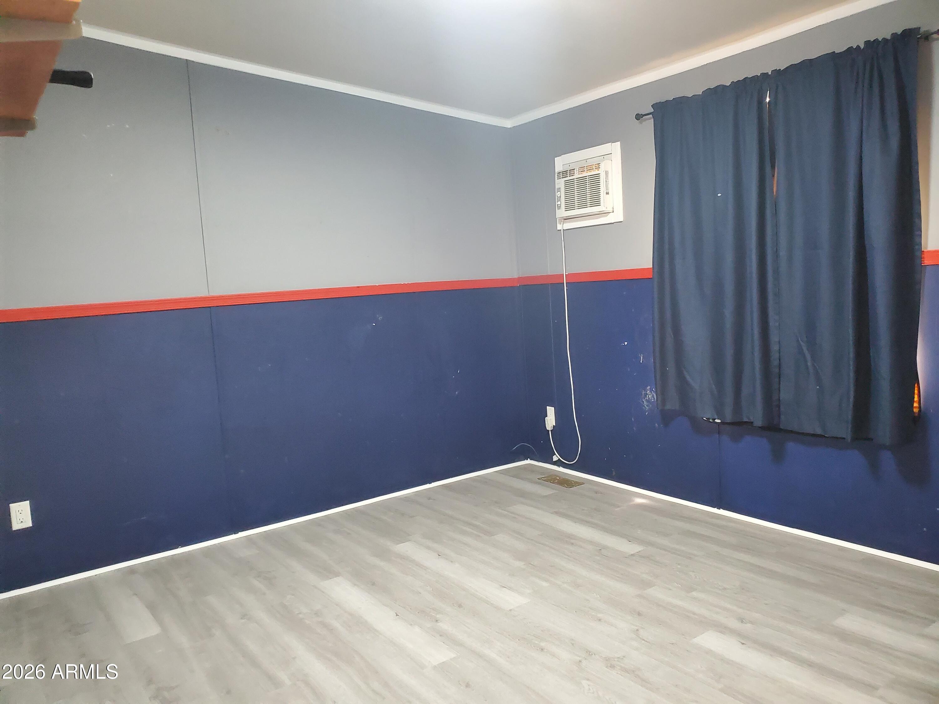 Los Arcos Mobile Home Park - Residential