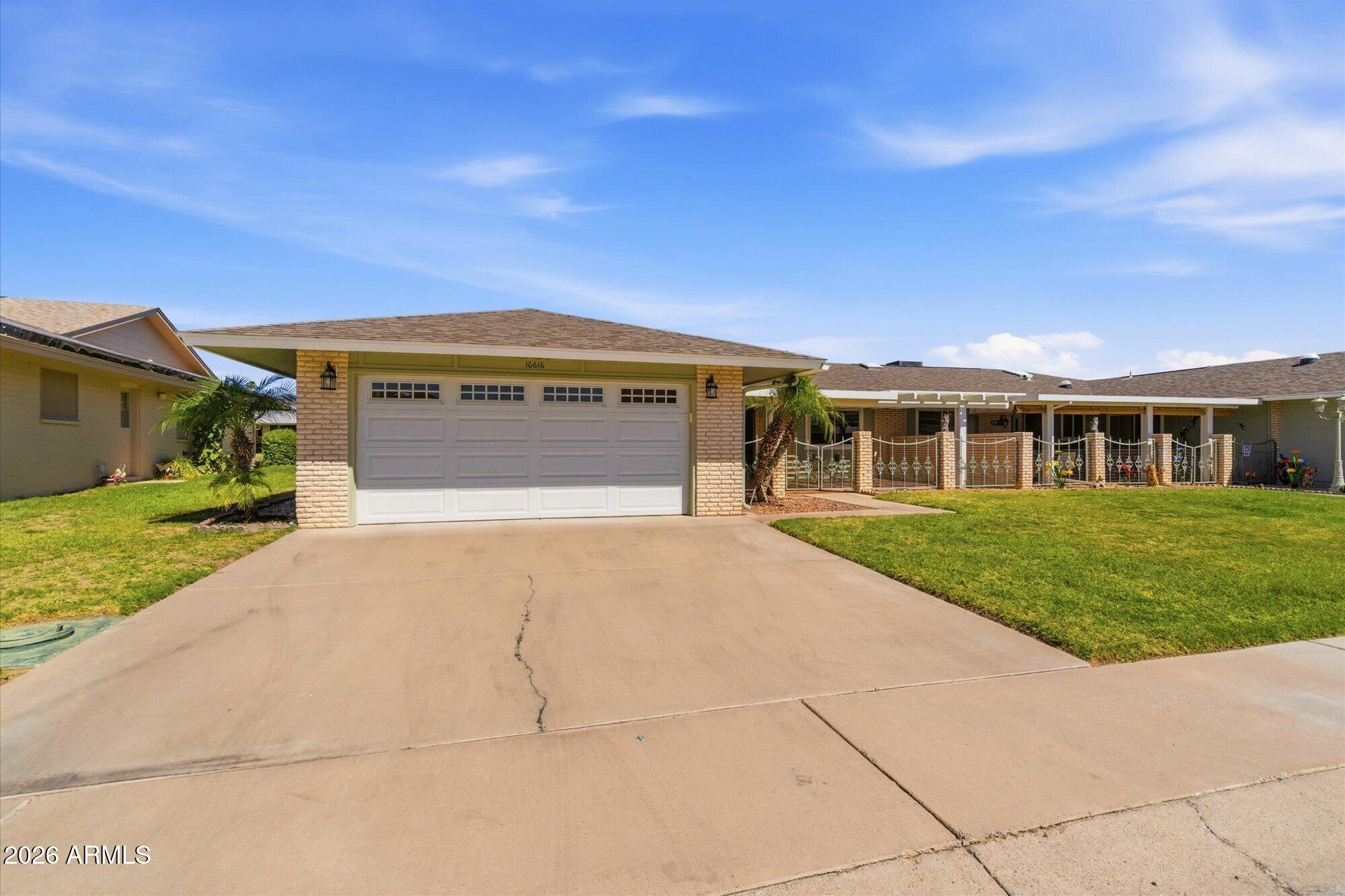 10616 W ROUNDELAY Circle