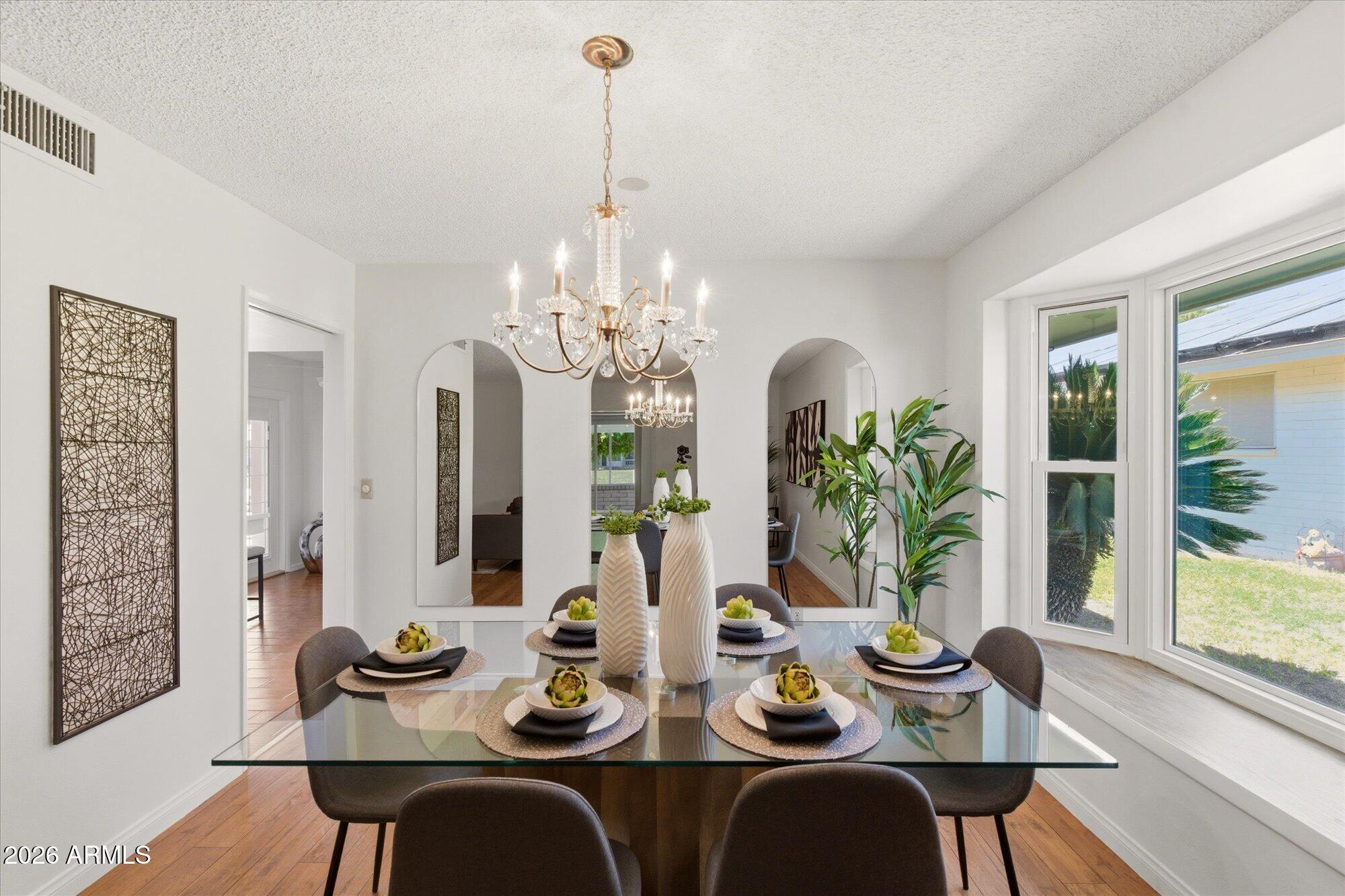 10616 W ROUNDELAY Circle