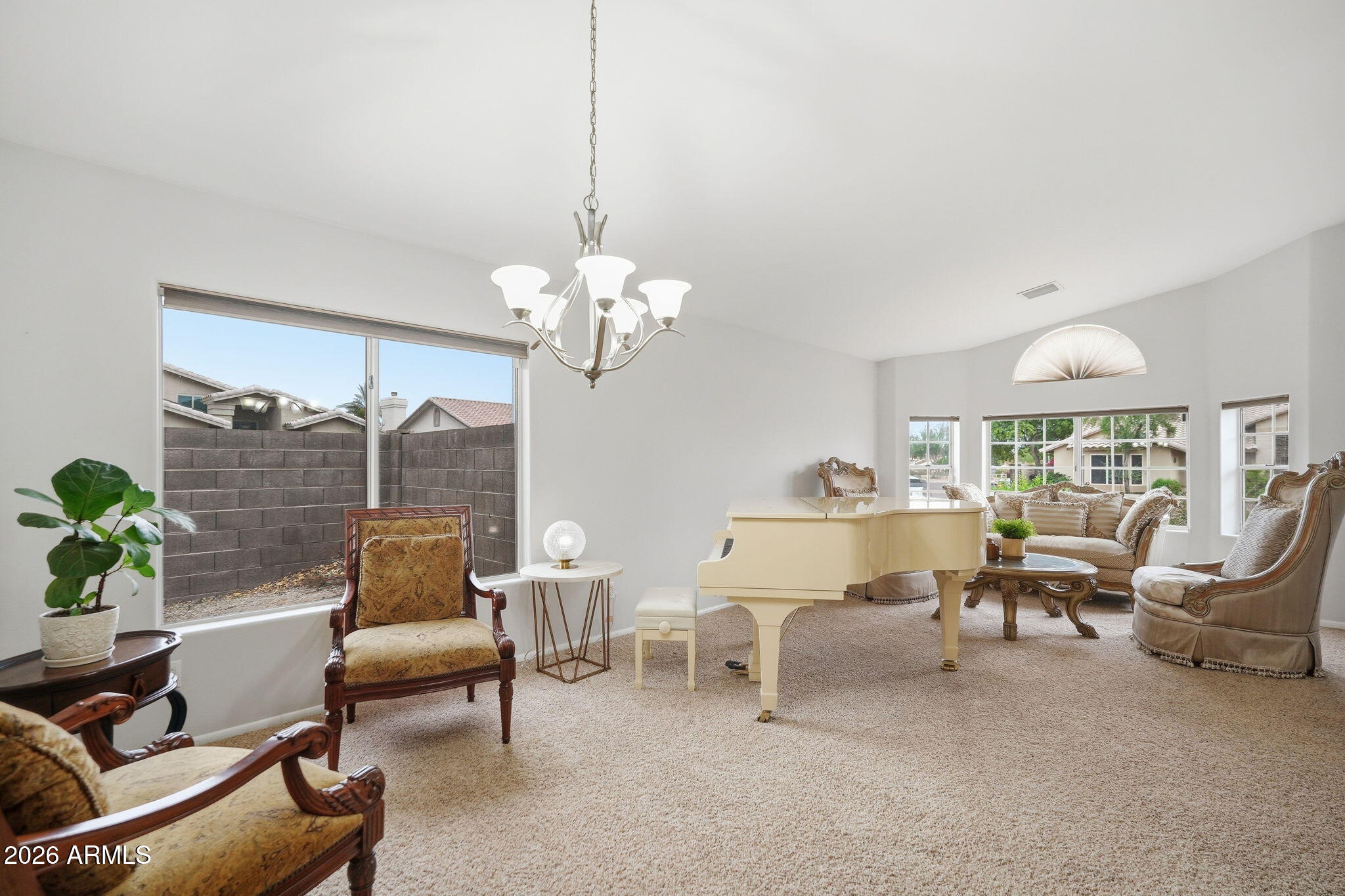 Properties 3 2748 E VERBENA Drive