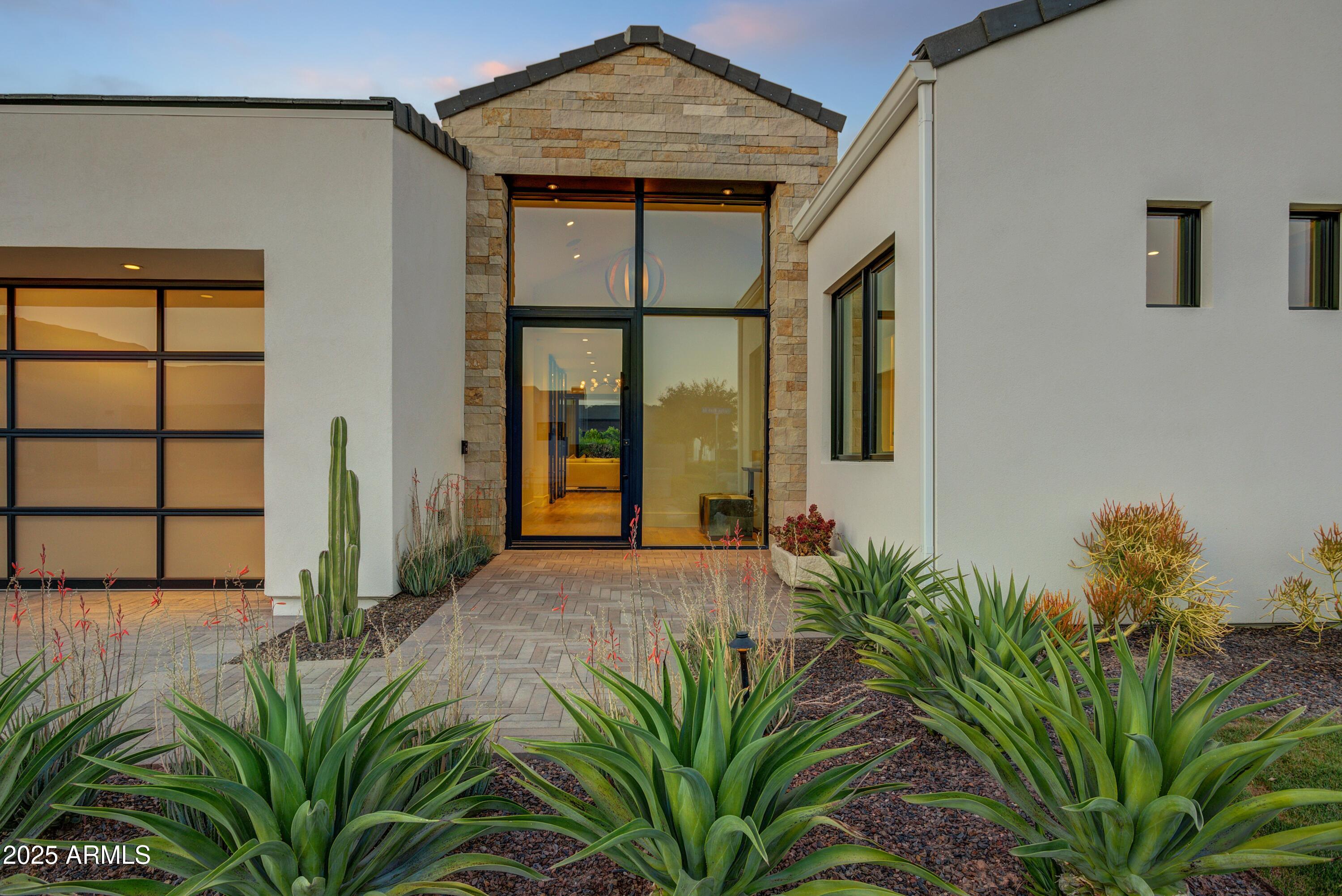 6930 E CACTUS WREN Road