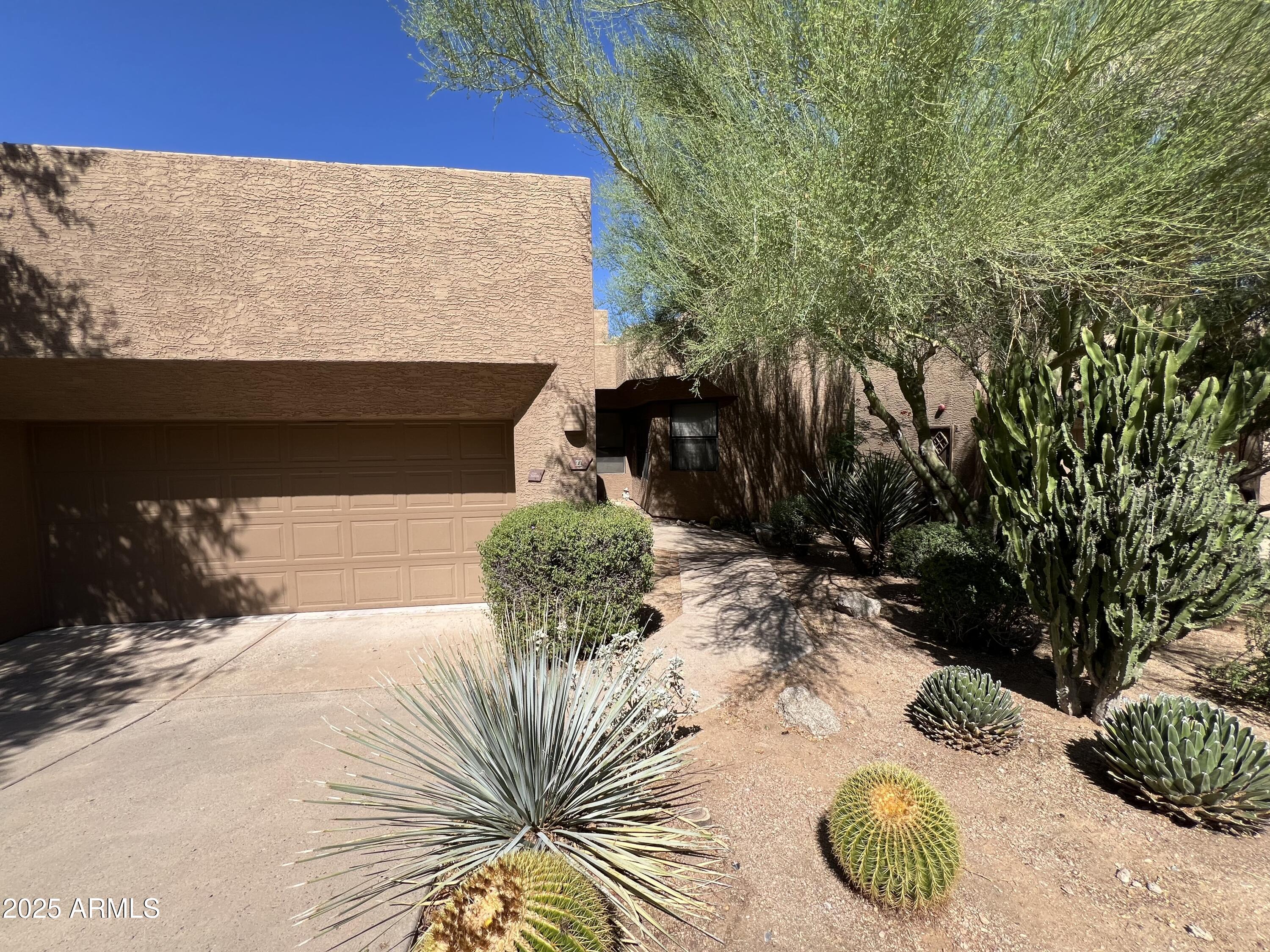 25555 N WINDY WALK Drive 77