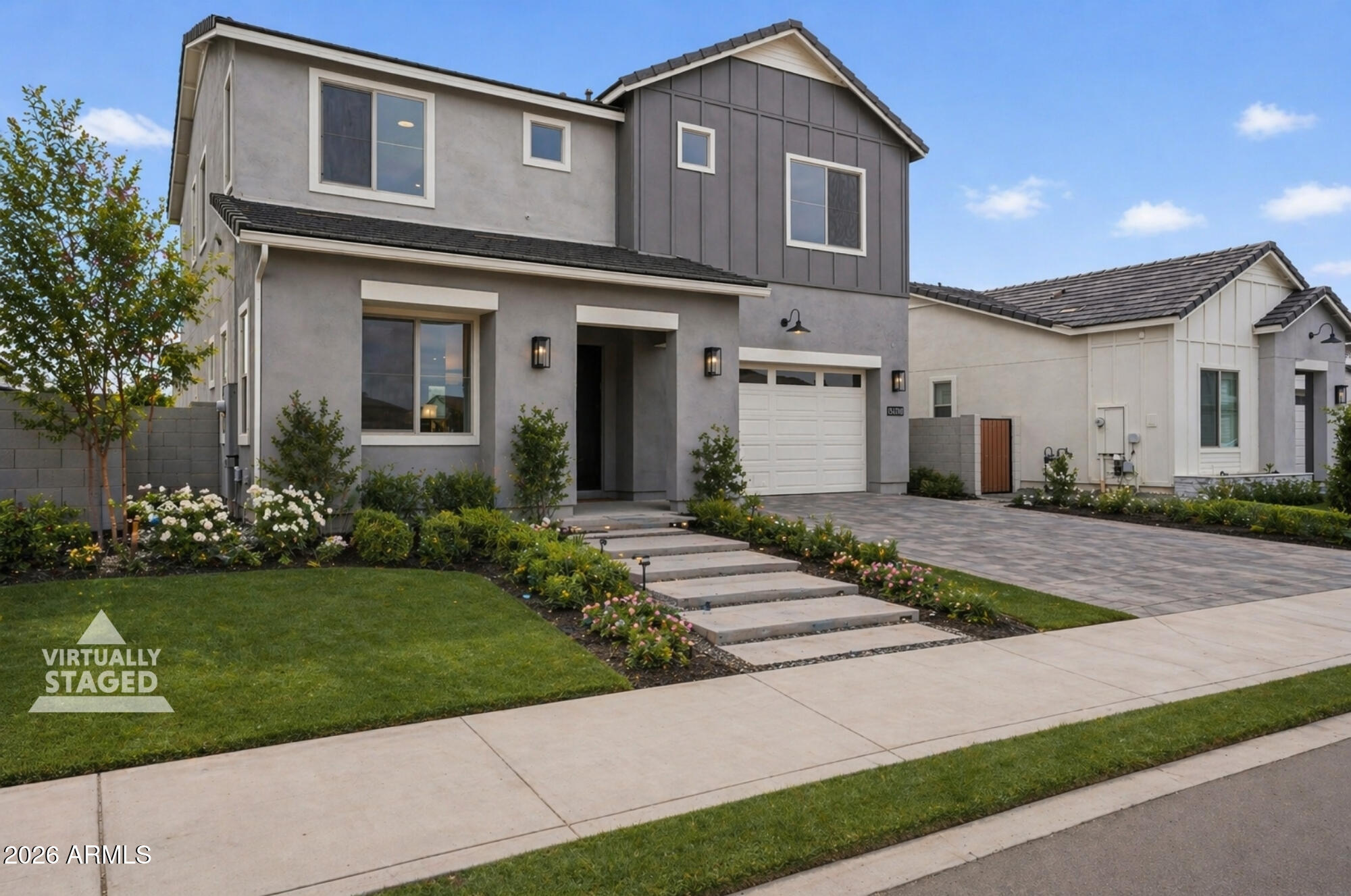 1307 E PRESCOTT Street