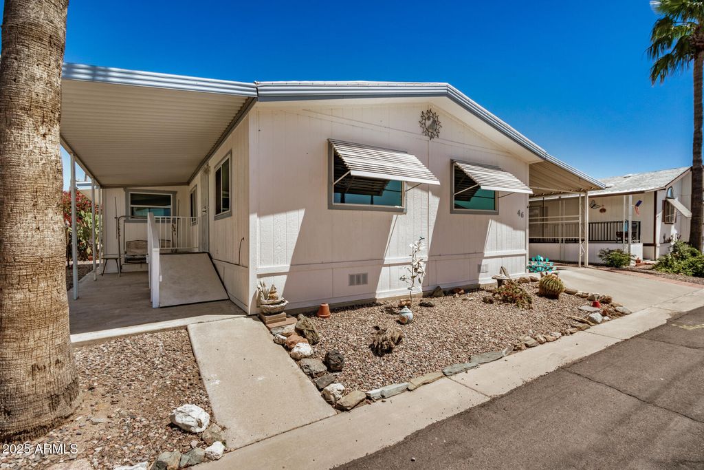 Photo of 980 E Broadway Avenue #46, Apache Junction, AZ 85119 (MLS # 6972415)
