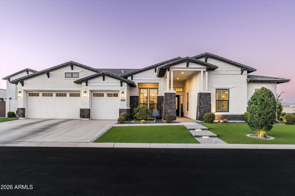 Photo of 20756 E Indiana Avenue, Queen Creek, AZ 85142 (MLS # 6996705)