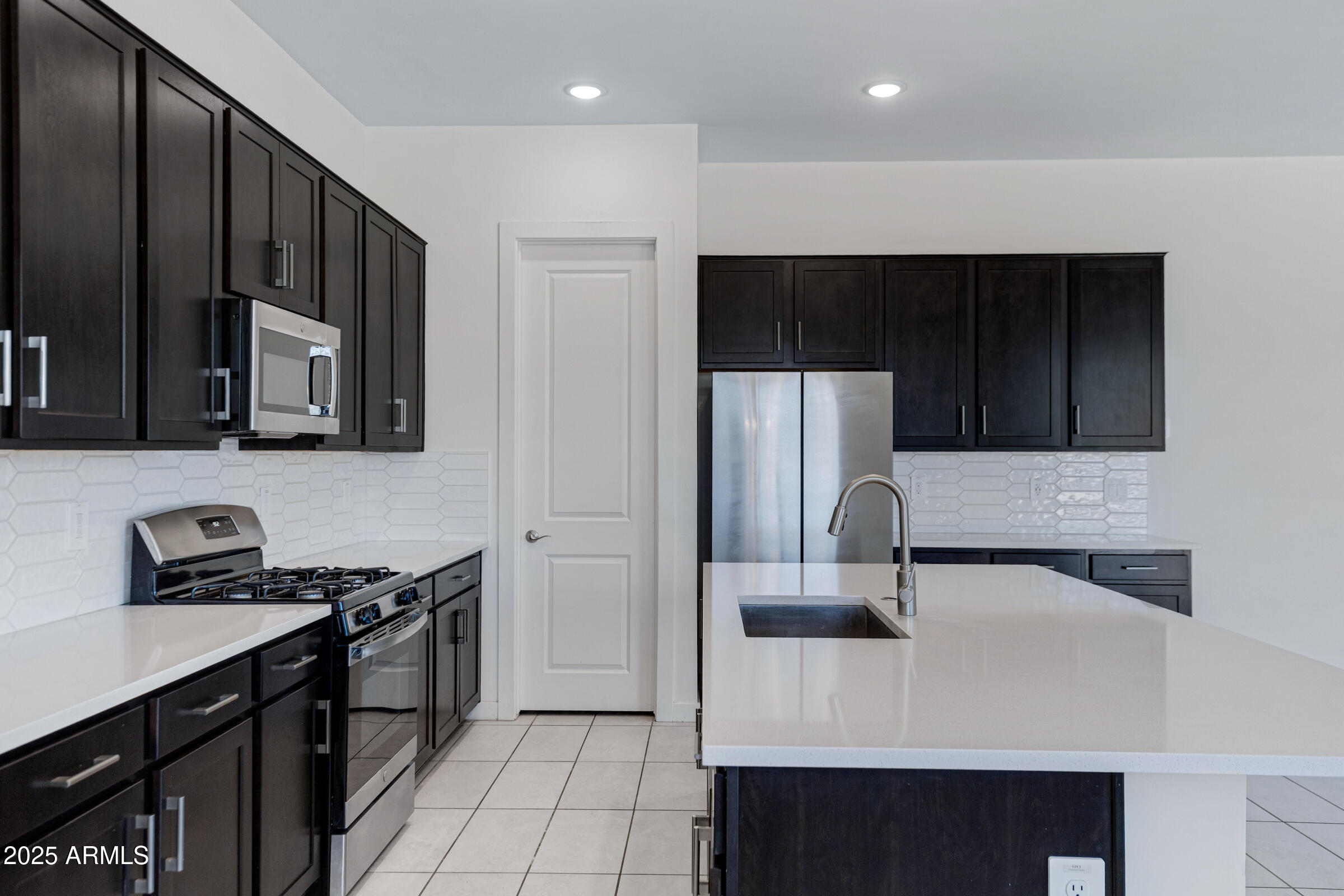 8350 W CAROLE Lane