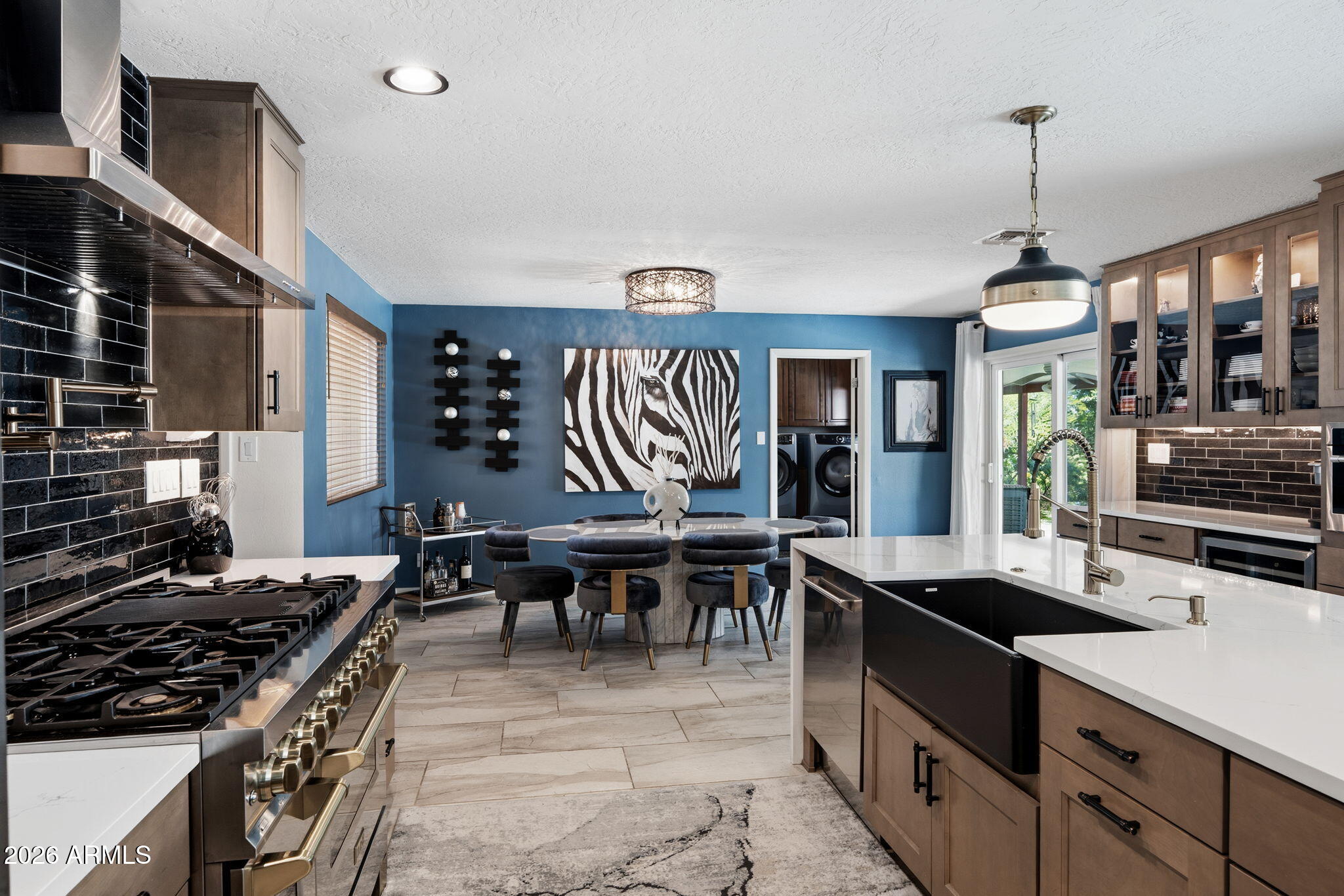 3344 E BERYL Lane