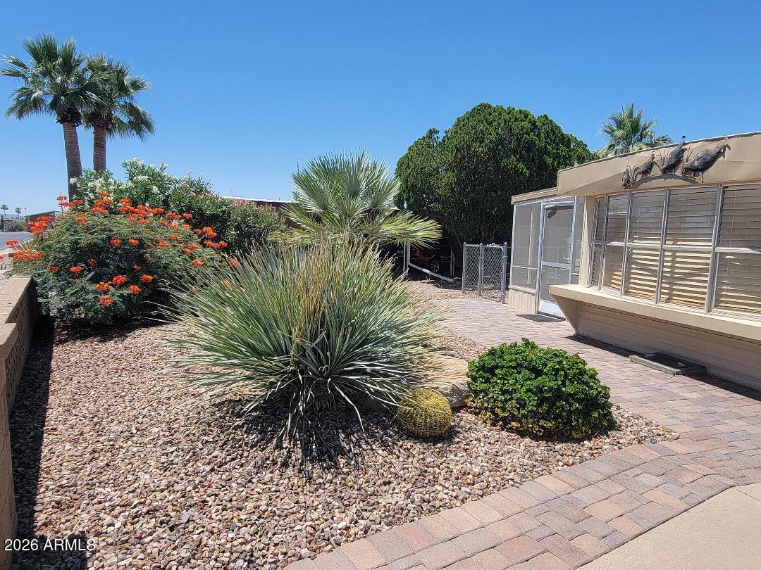 FLORENCE GARDENS - Residential
