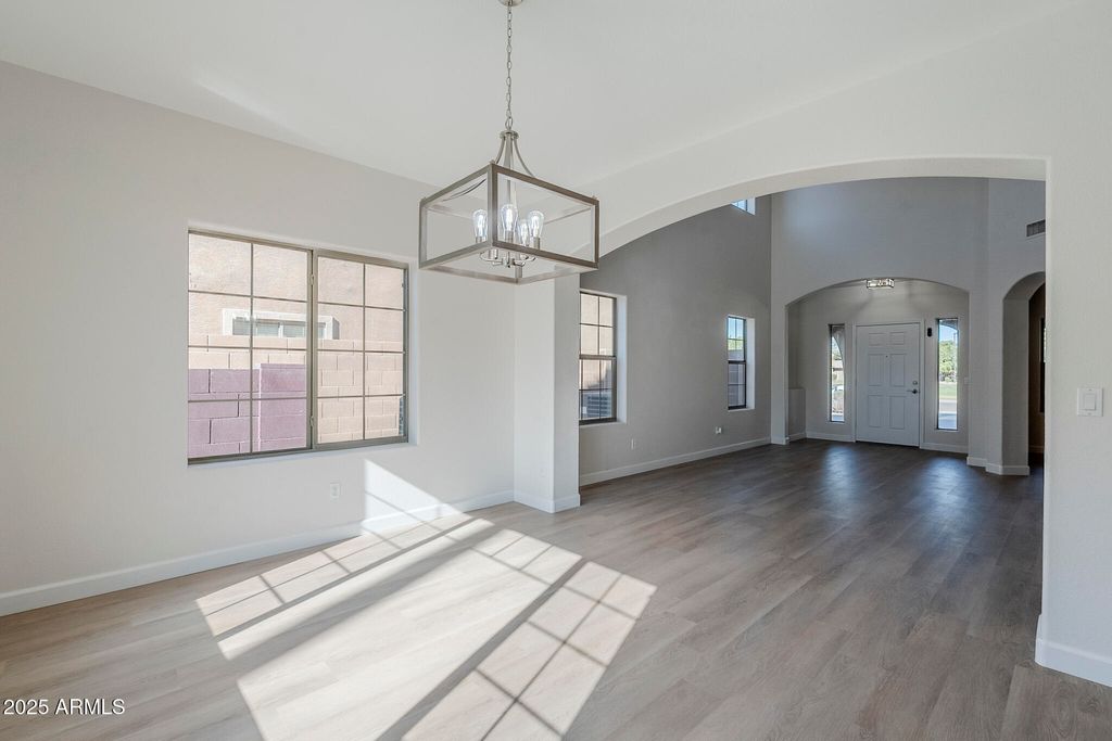 Photo of 1273 E Hampton Lane, Gilbert, AZ 85295 (MLS # 6930029)
