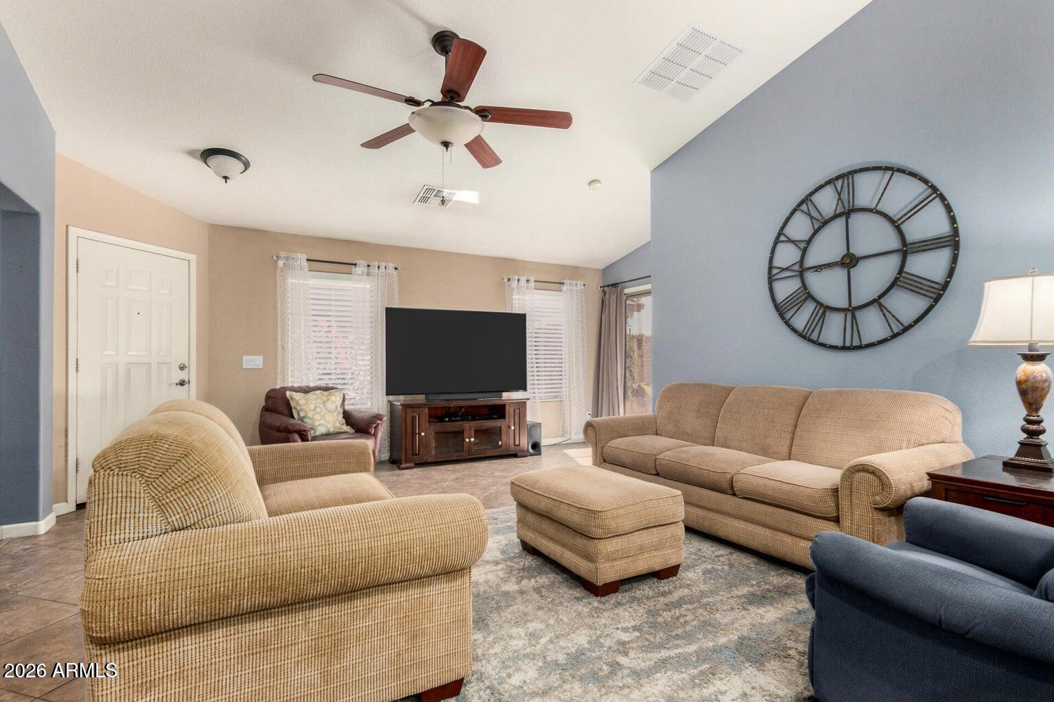 41793 W SUNLAND Drive