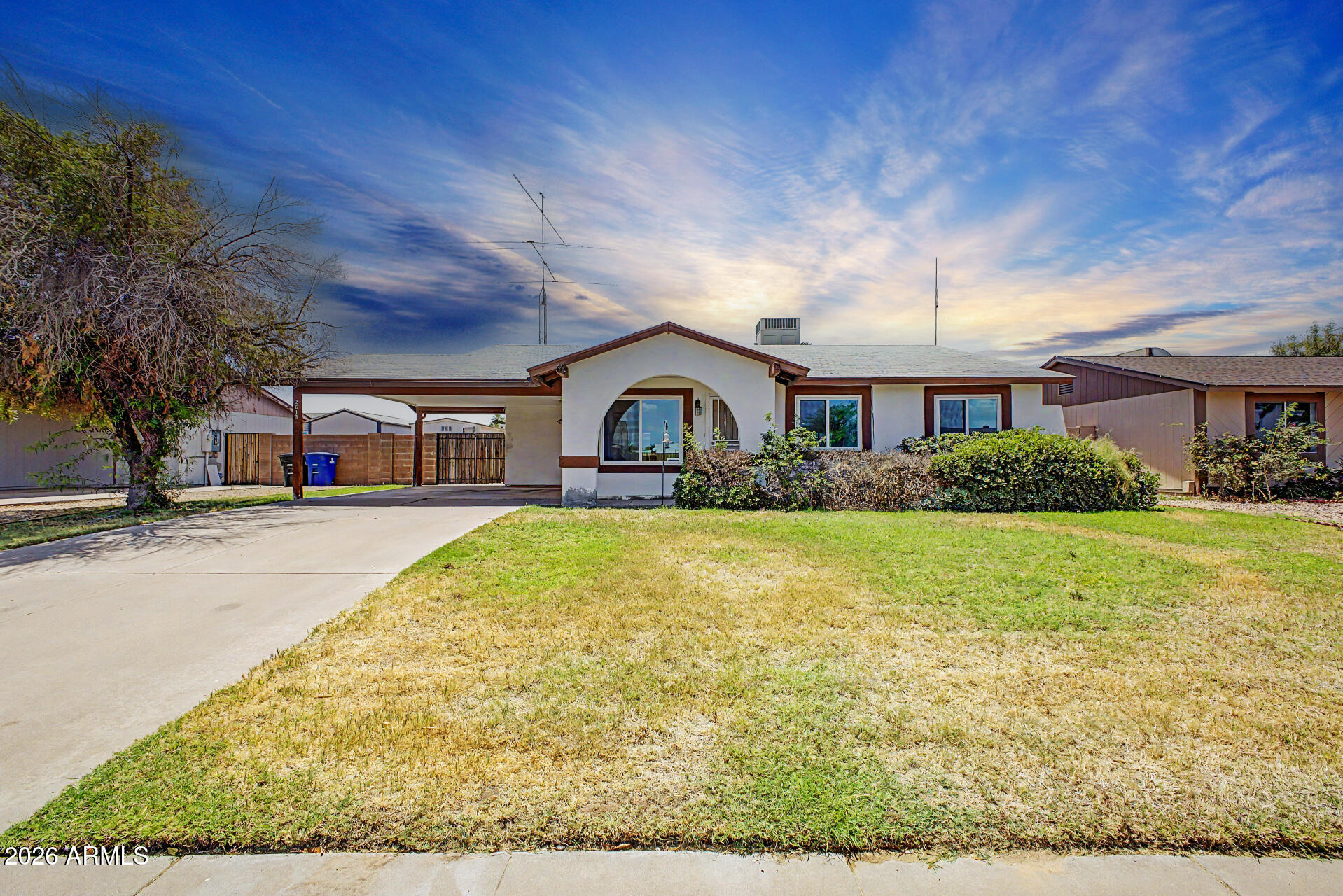 Properties 1 2613 W FREMONT Drive