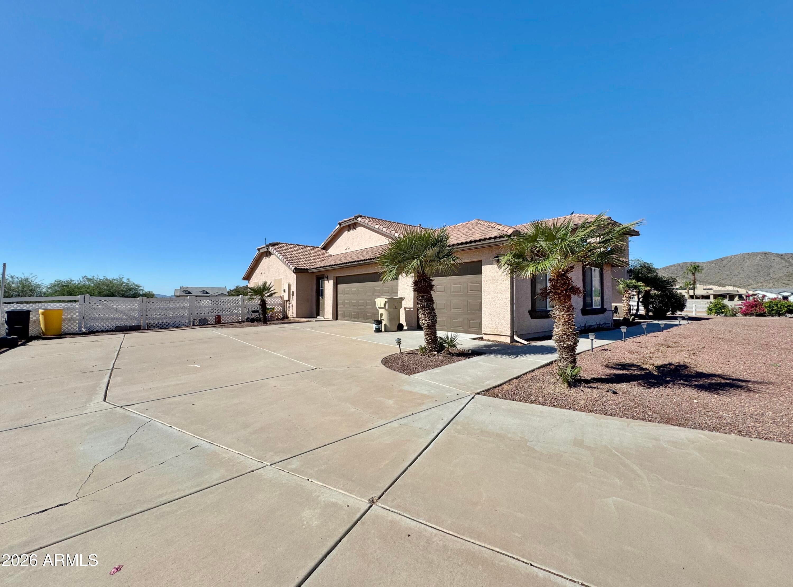 8715 S VALLEY VISTA Court