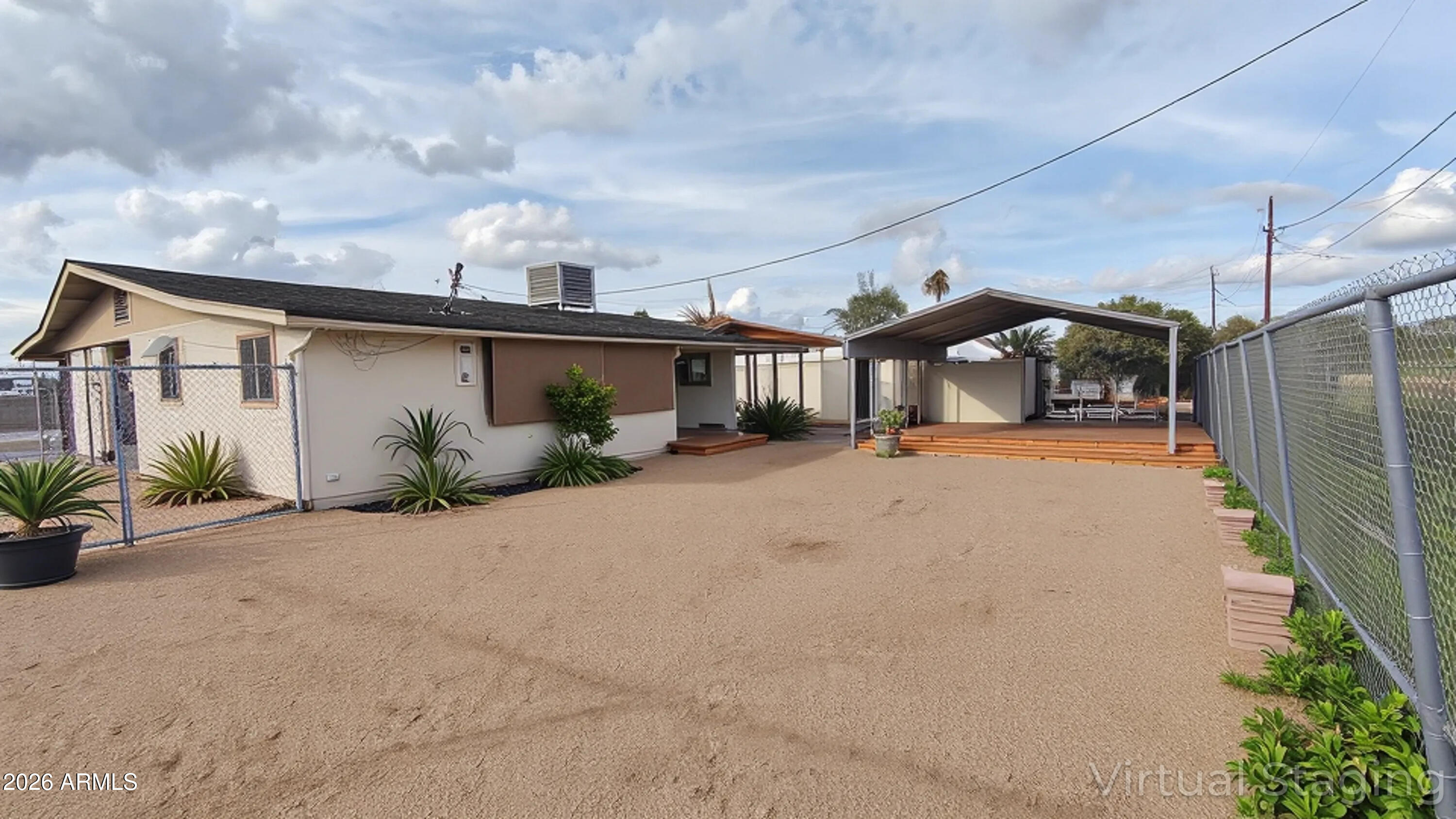 APACHE VILLA - Residential