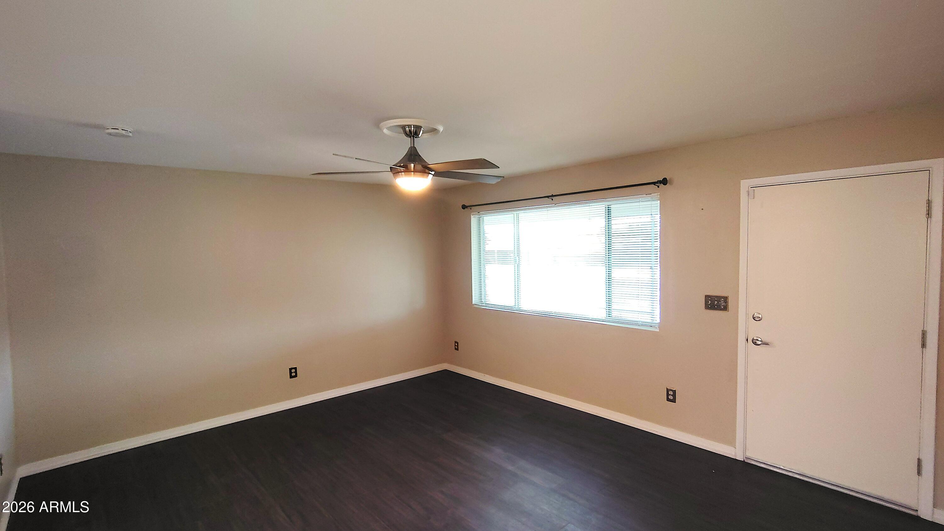 APACHE VILLA - Residential