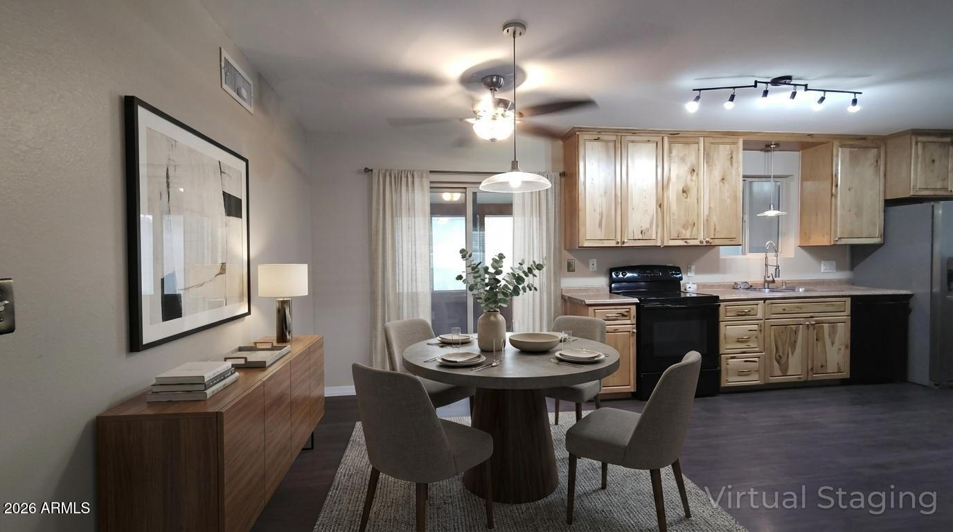 APACHE VILLA - Residential