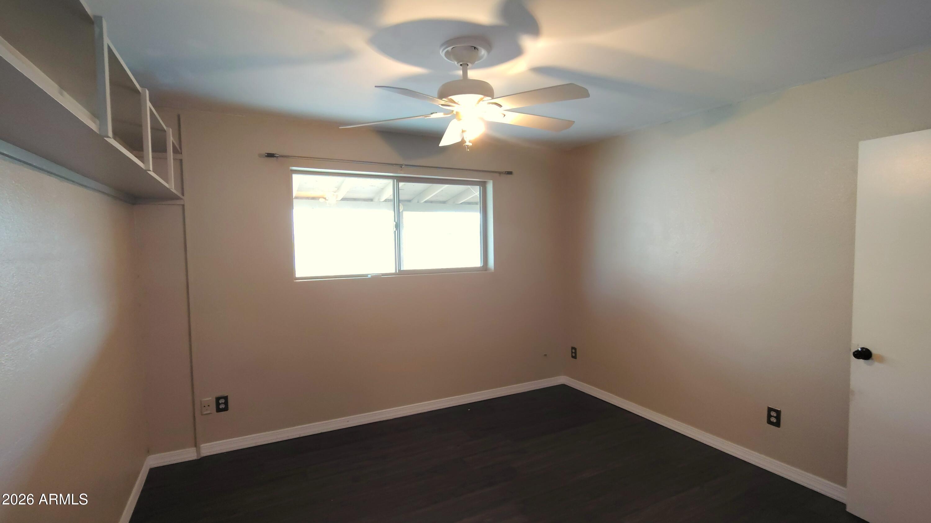 APACHE VILLA - Residential