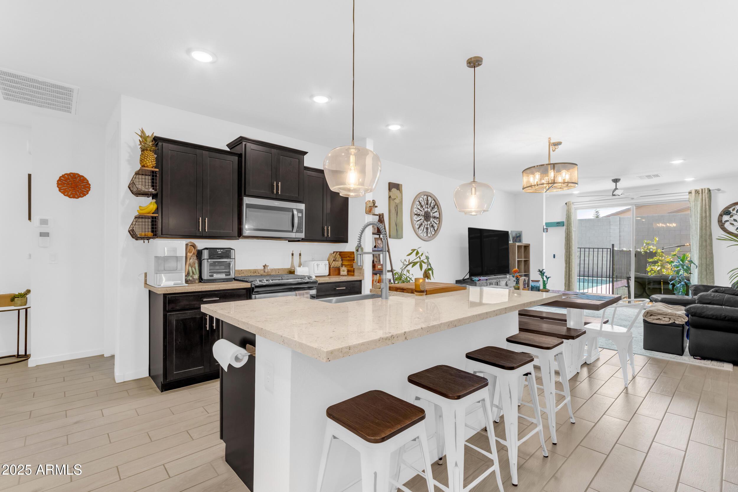 4993 W ELIJAH Lane