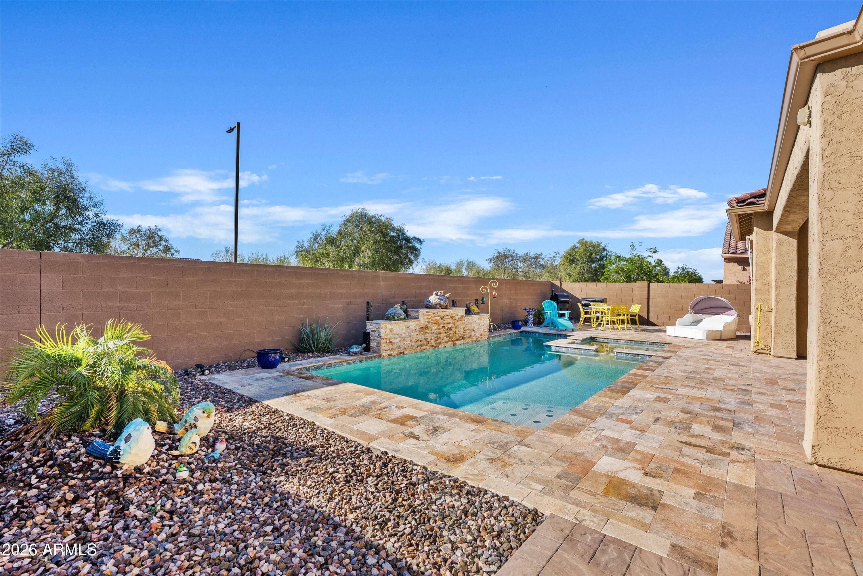 7277 W CACTUS WREN Way