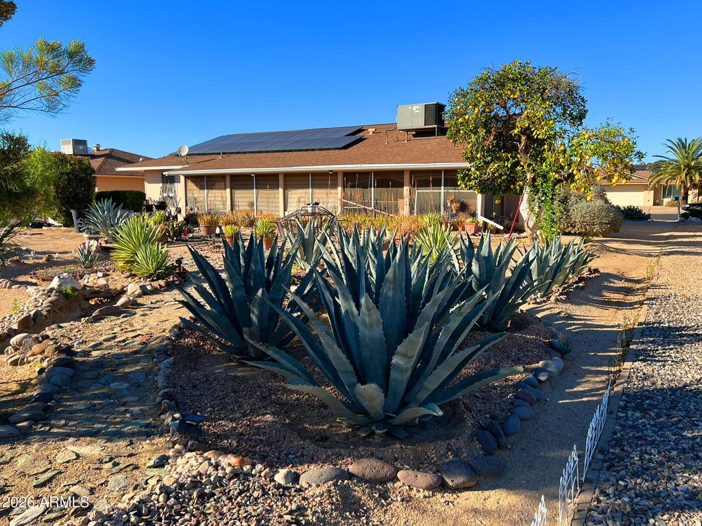 Photo of 9711 W Hawthorn Court, Sun City, AZ 85351 (MLS # 6983116)