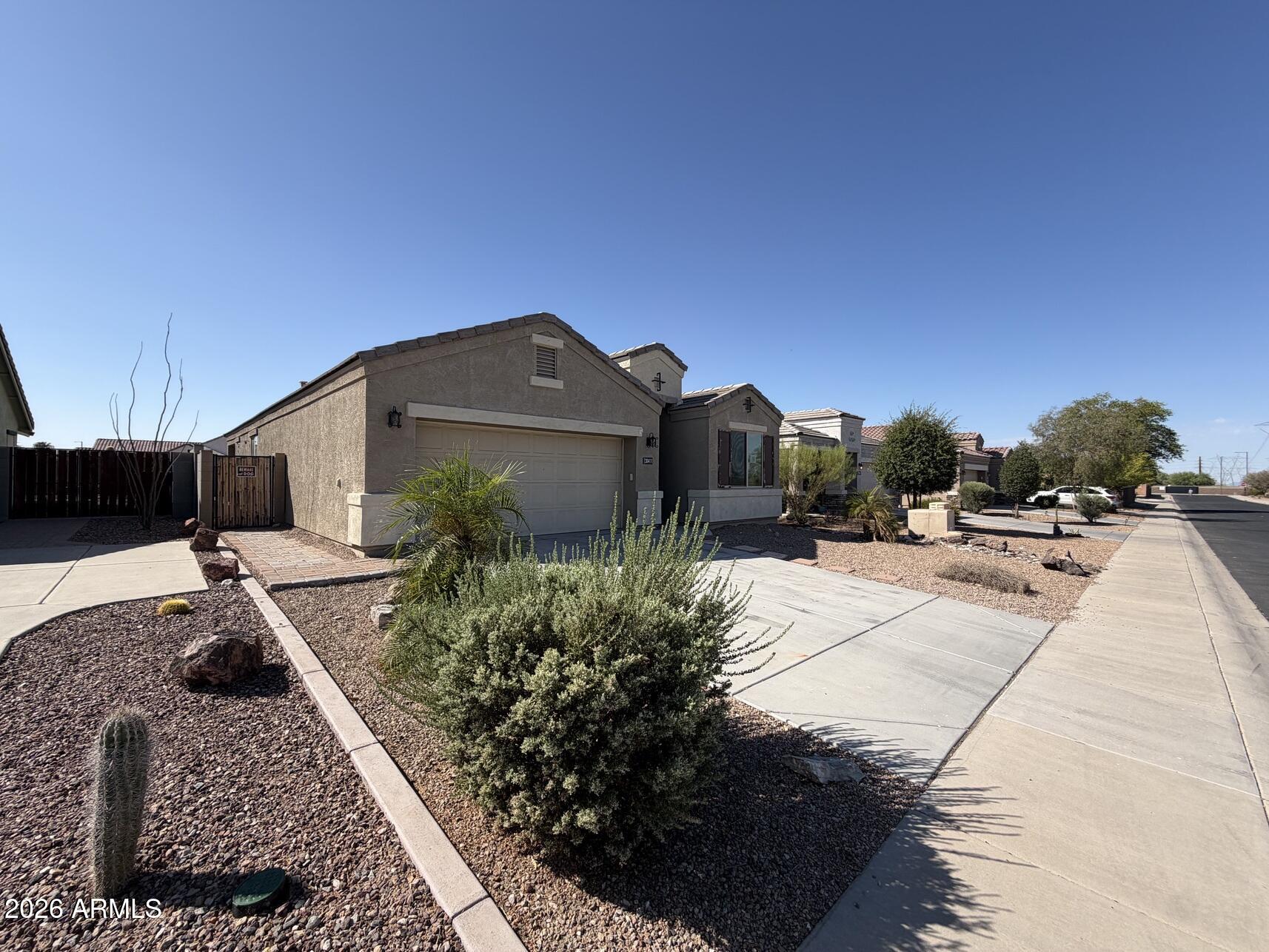 30411 W LEAH Drive