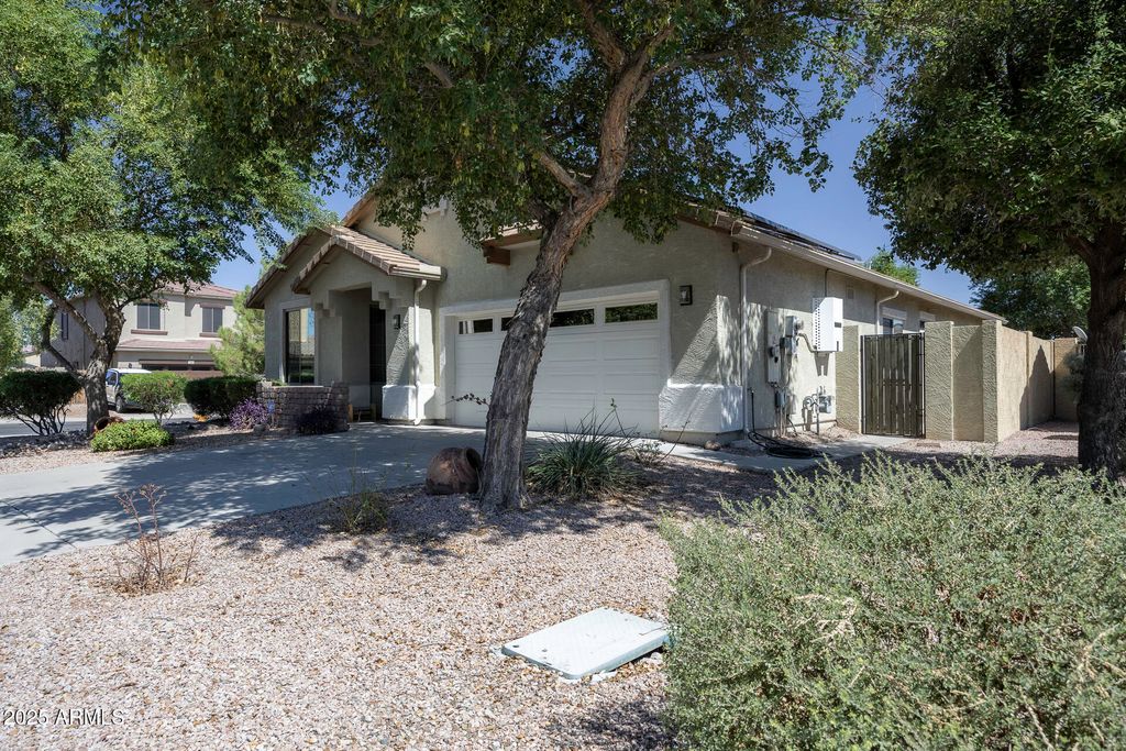 Photo of 3018 N Regal Court, Casa Grande, AZ 85122 (MLS # 6926349)