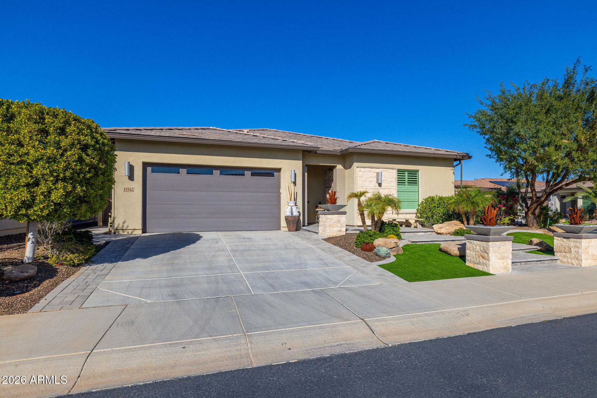 13342 W BLACKSTONE Lane