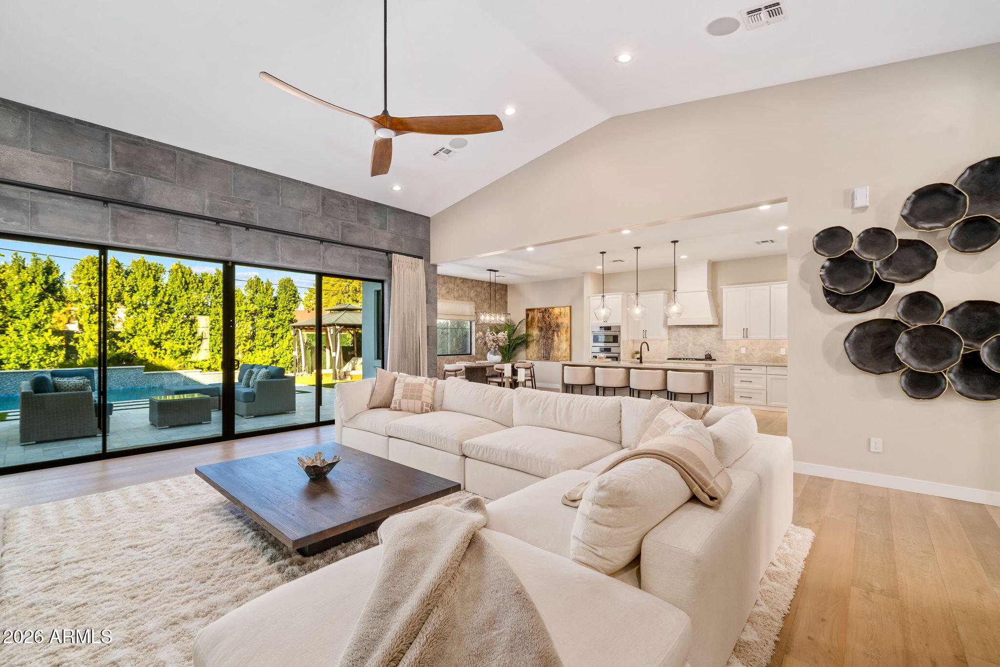 3810 E CLARENDON Avenue