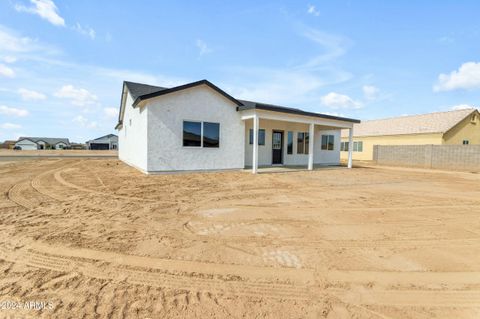 A home in Arizona City