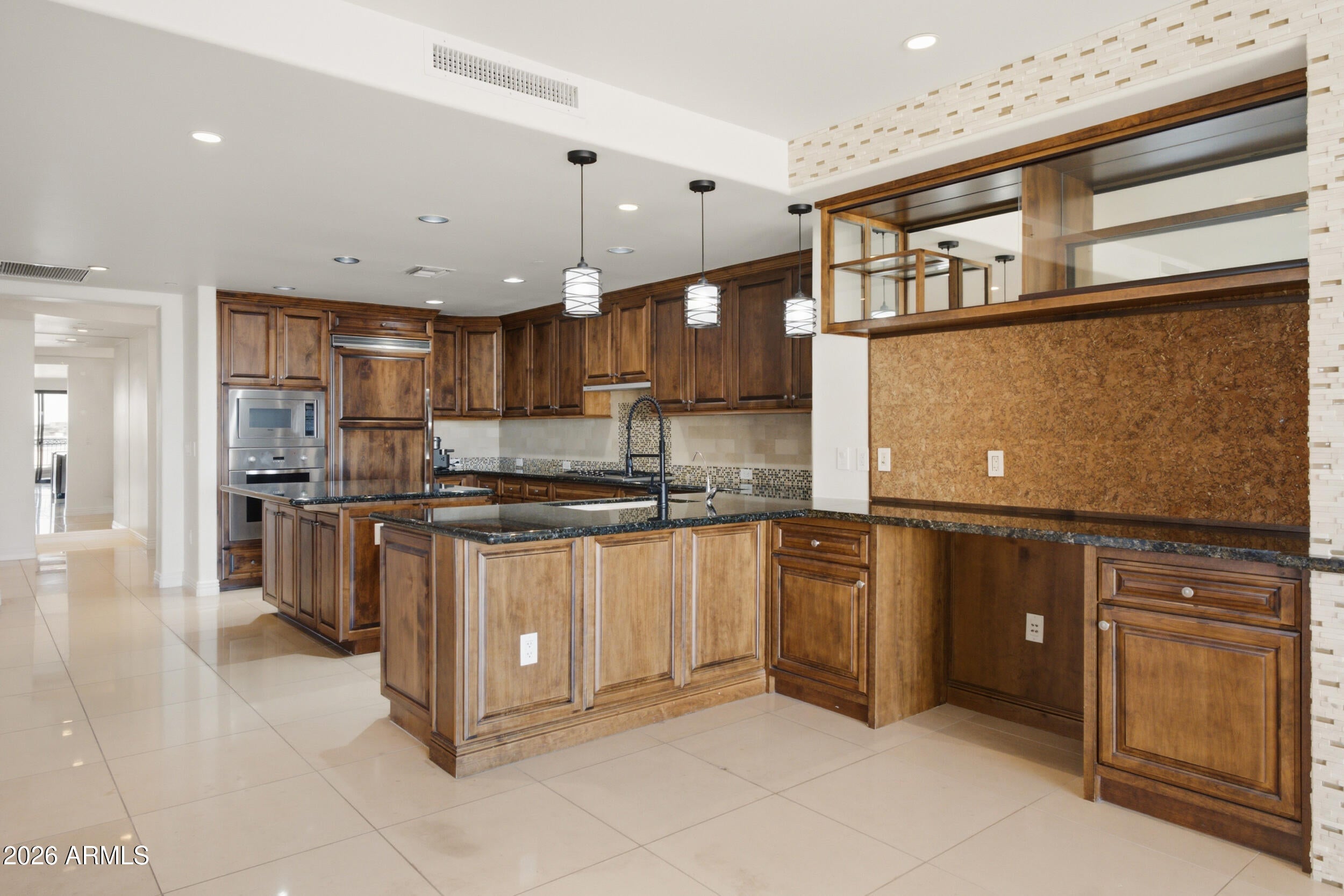 7175 E Camelback Road 707