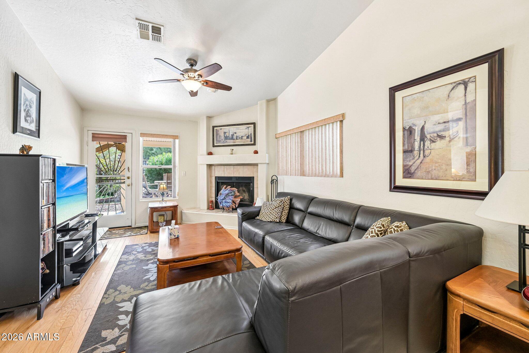2307 E TAXIDEA Way