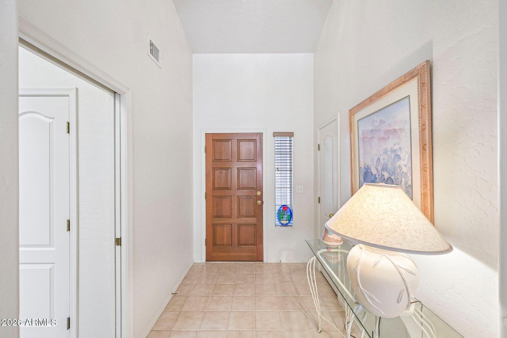 Photo of 2307 E Taxidea Way, Phoenix, AZ 85048 (MLS # 7095533)