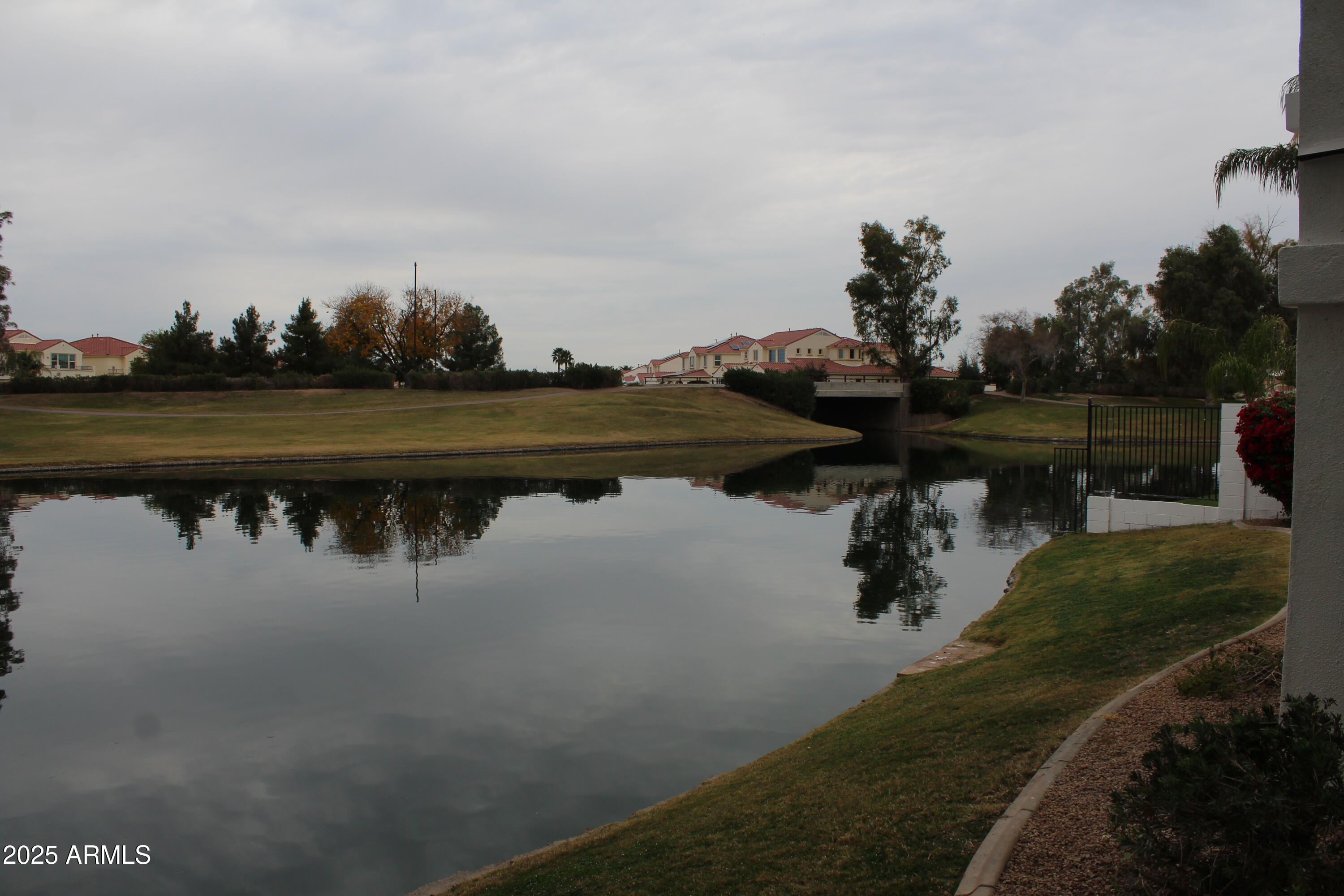 2134 W PENINSULA Circle