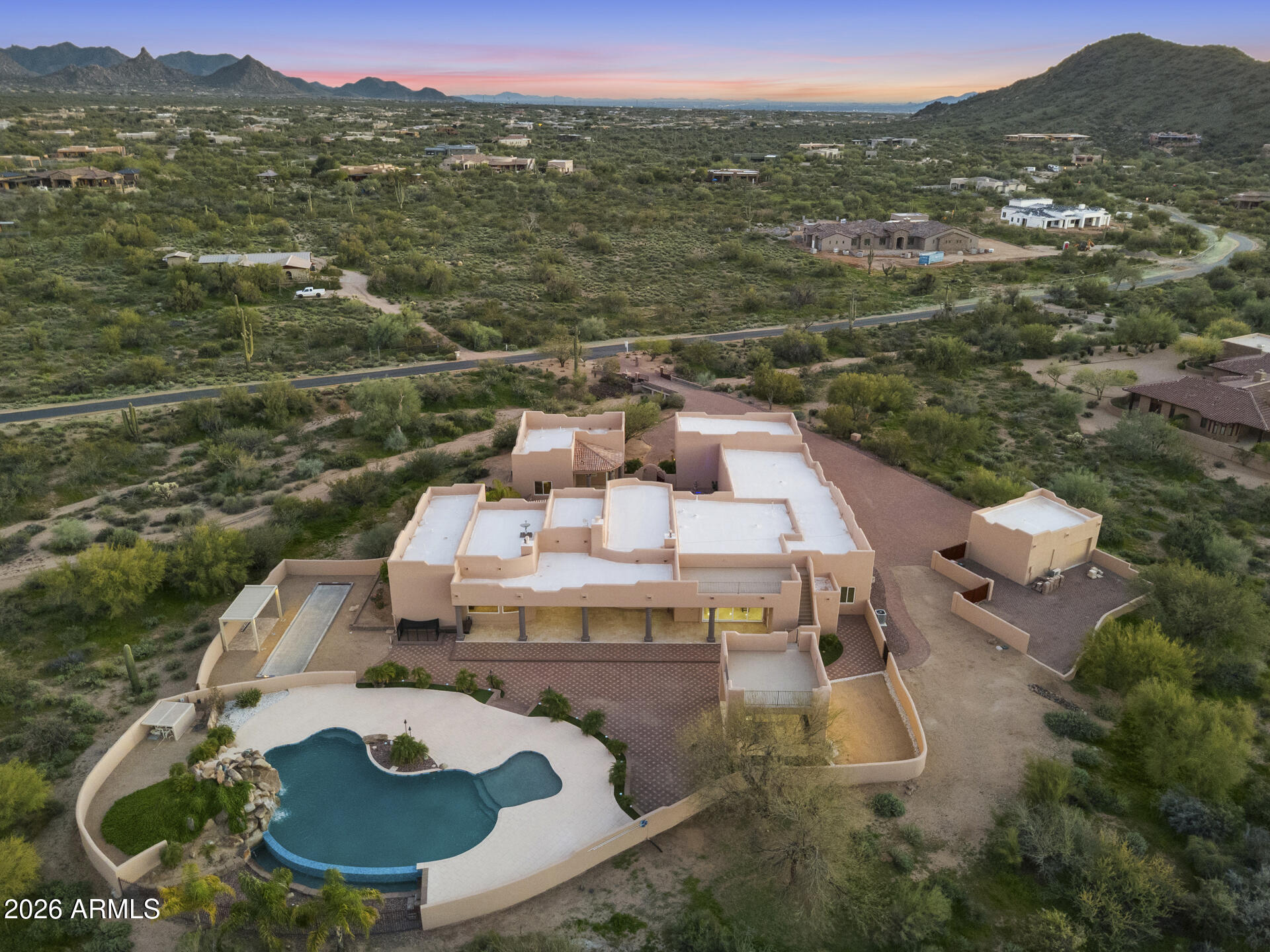 PINNACLE PEAK RANCHOS - Residential